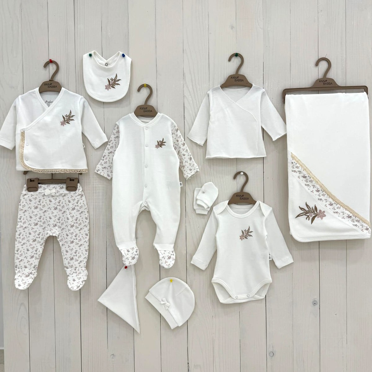 Pack NAISSANCE -BAPTEME GRACE 10PIECES image