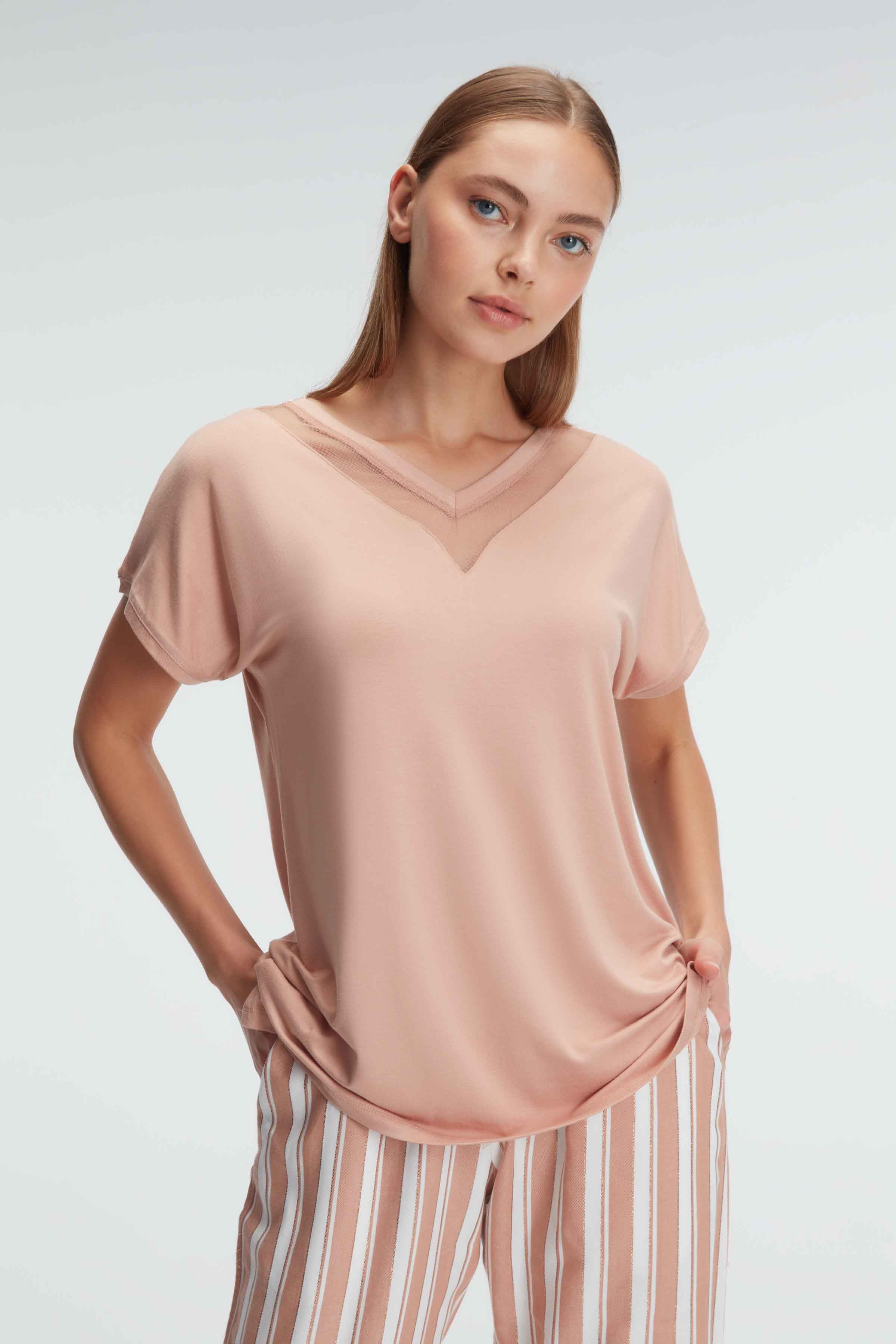 Ensemble pyjama, demi manches , col V, avec Rayures