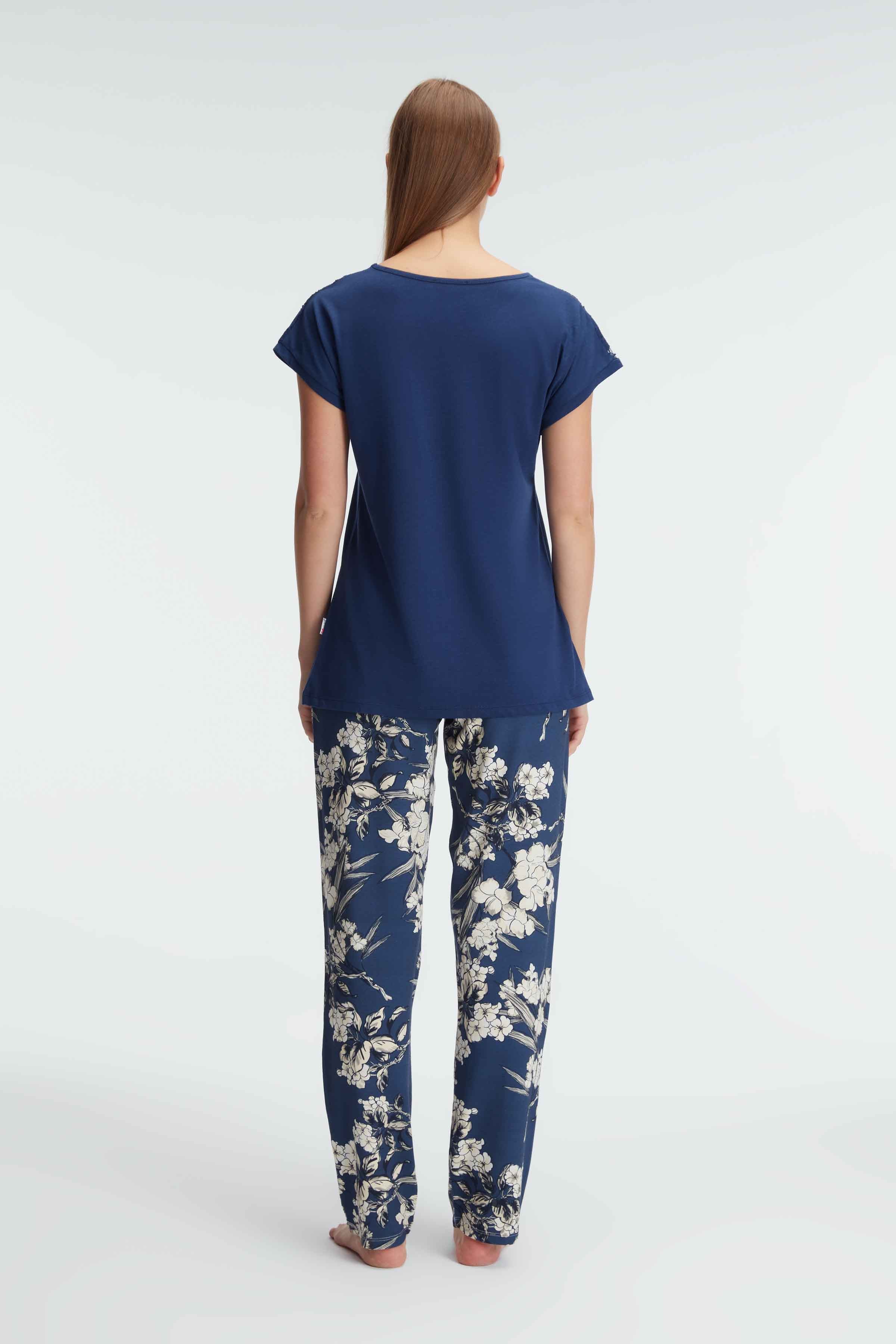 Ensemble pyjama à motifs floraux, manches courtes, col rond tricoté, avec dentelle