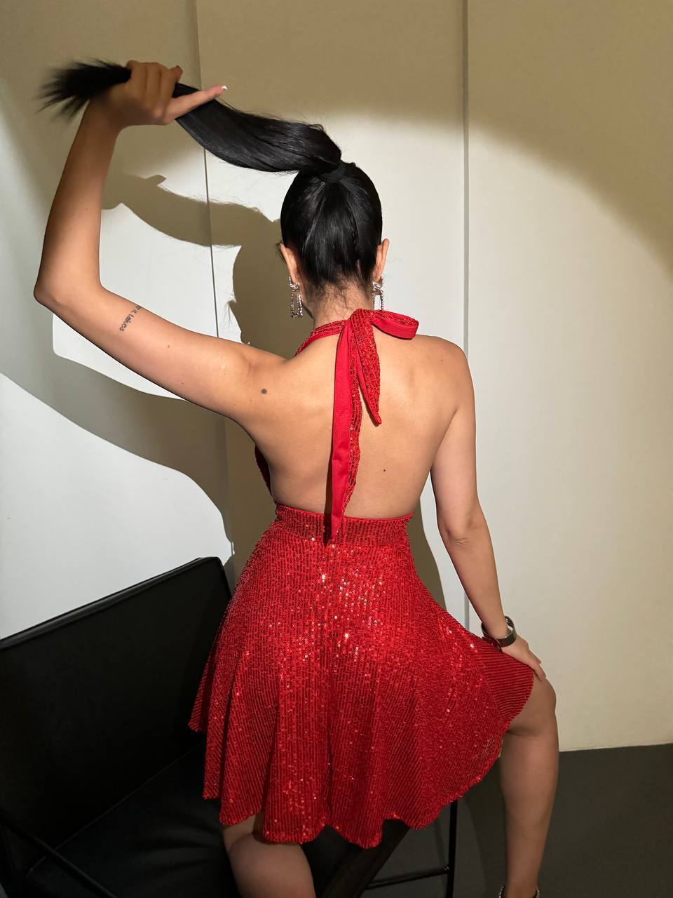 Halter Yaka Payet Elbise - Kırmızı