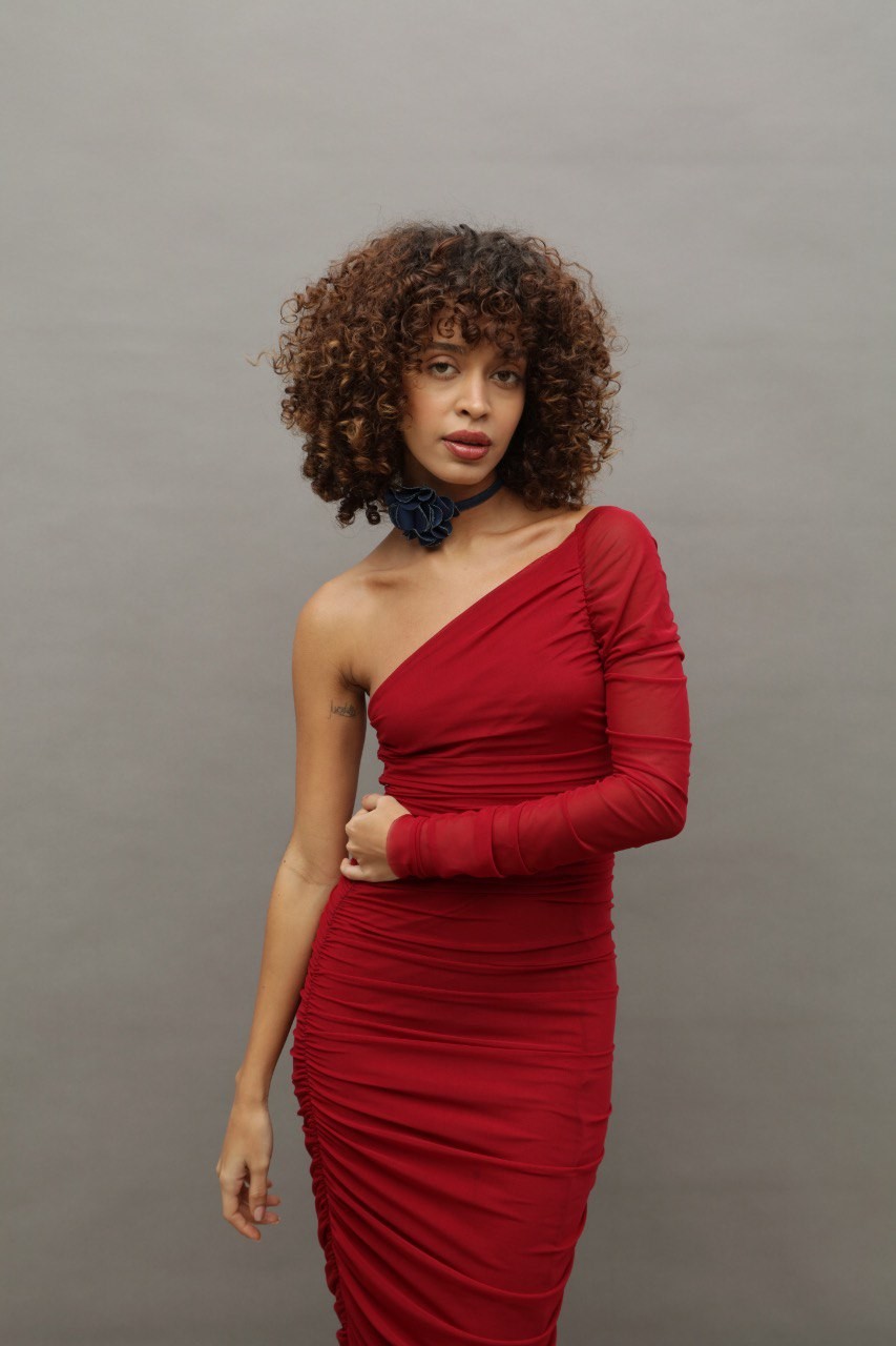 Zara Model Tek Omuz Tül Elbise