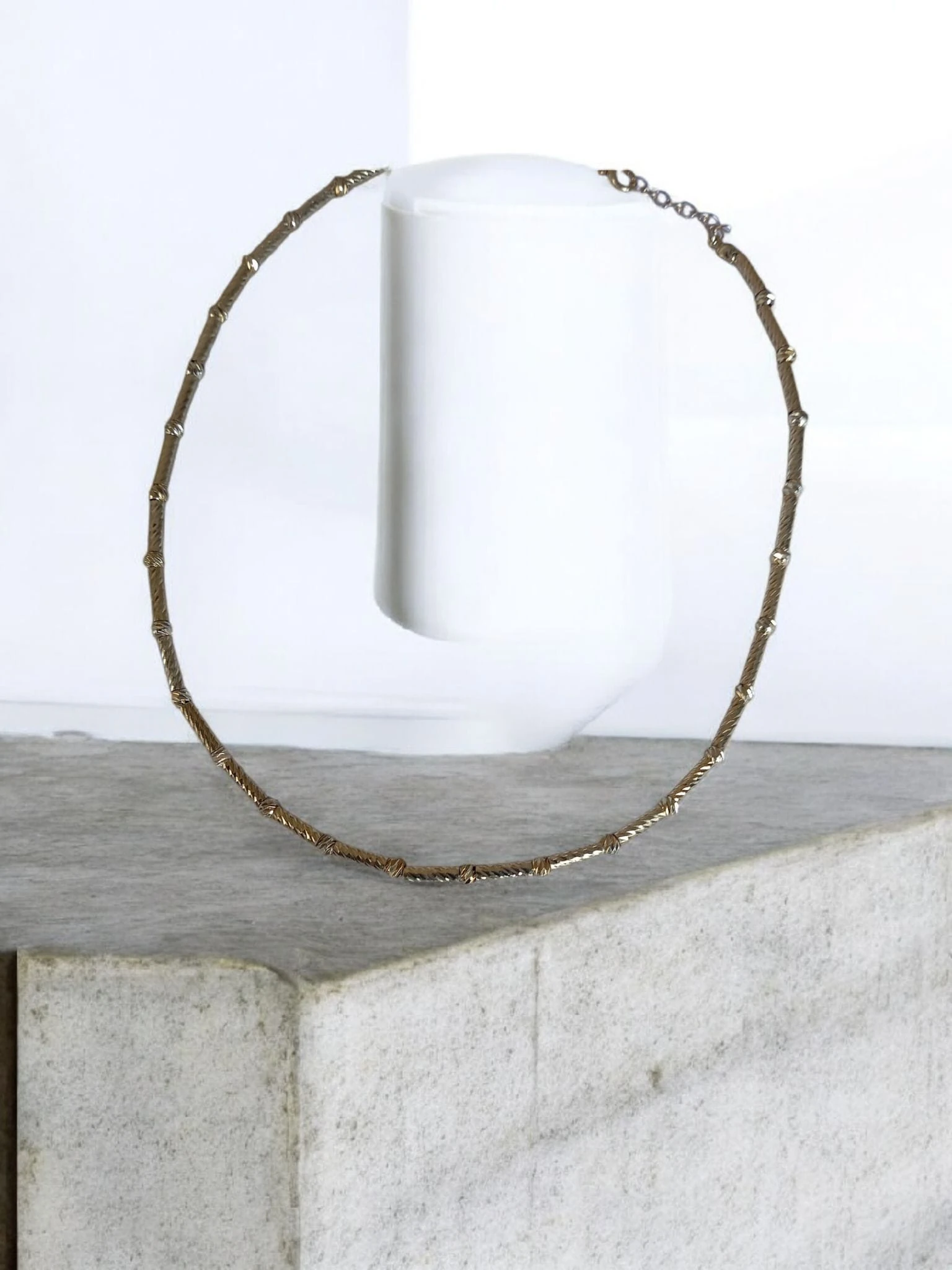 SLOWSHE – DORİKA UZUN