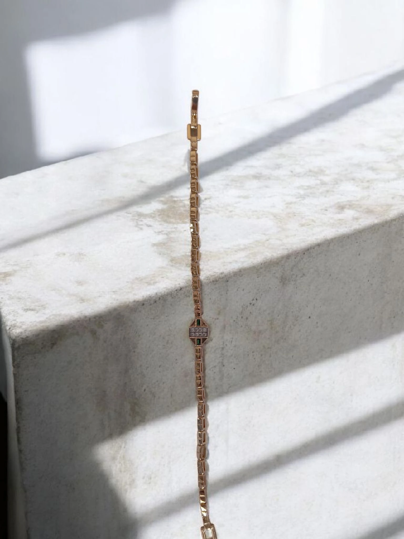 14K Gold Renkli Vip Seri Yeşil Taşlı Bileklik