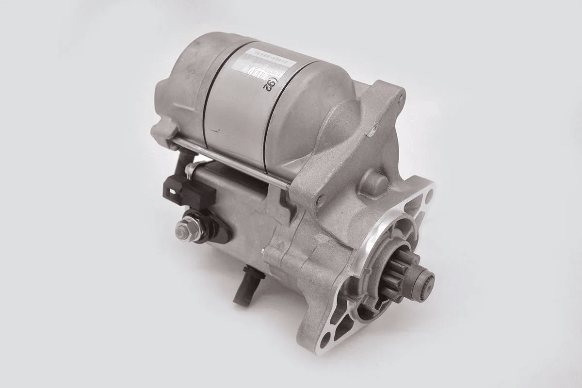 Kubota 16285-63010 Starter