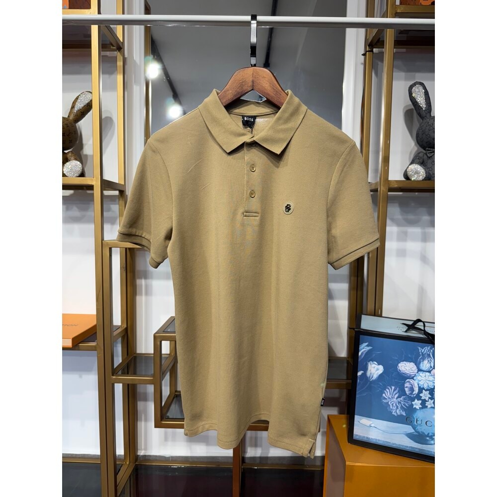 BOSS POLO YAKA MİNİMAL ARMA DETAYLI ( TOPRAK RENK )