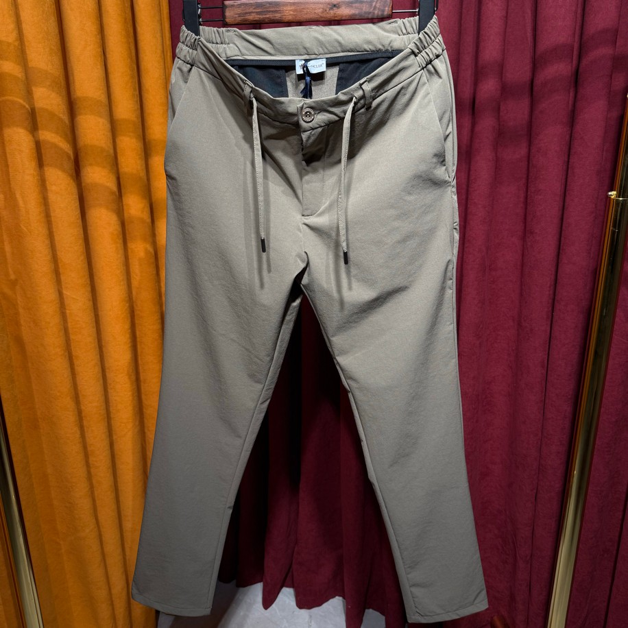 MONCLER SPORLİKRA KUMAŞ JOGGER YOSUN GRİSİ RENK