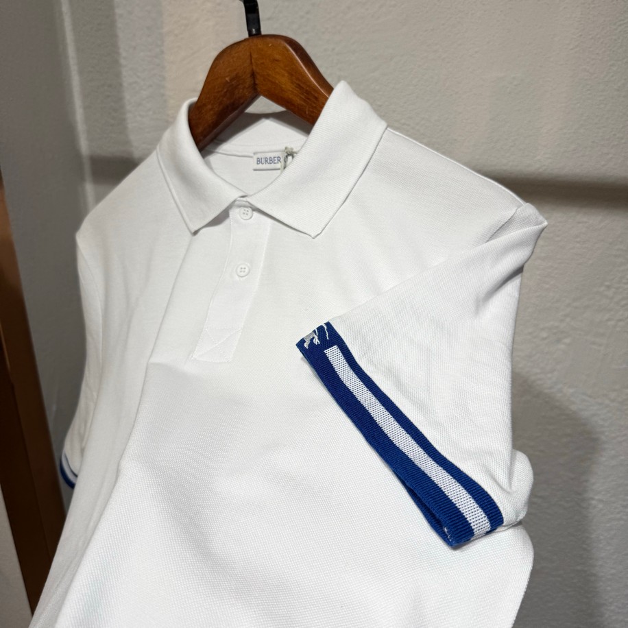 BURBERRY POLO YAKA ÇİZGİ DETAYLI BEYAZ RENK