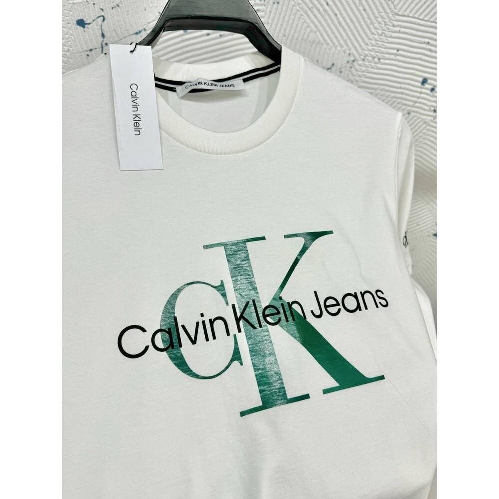 Calvin Klein CK Bisiklet Yaka Beyaz