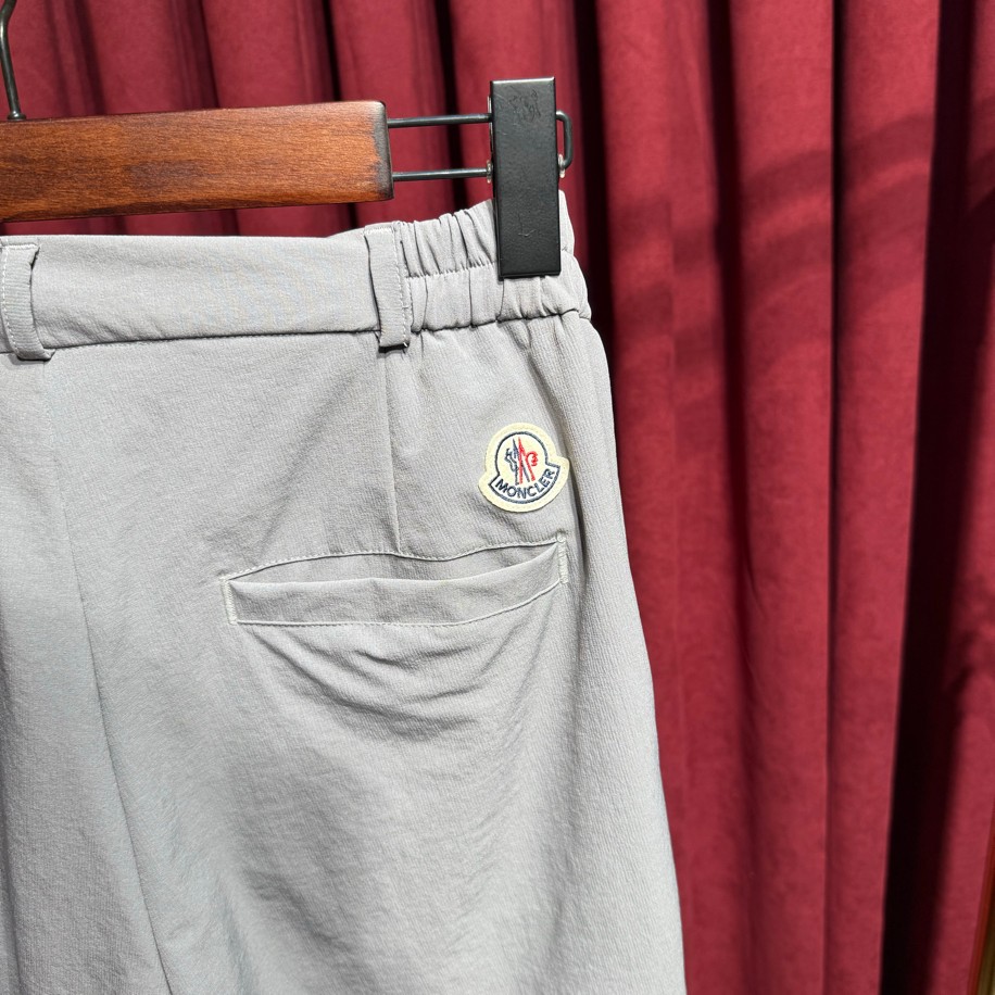 MONCLER SPORLİKRA KUMAŞ JOGGER GRİ RENK