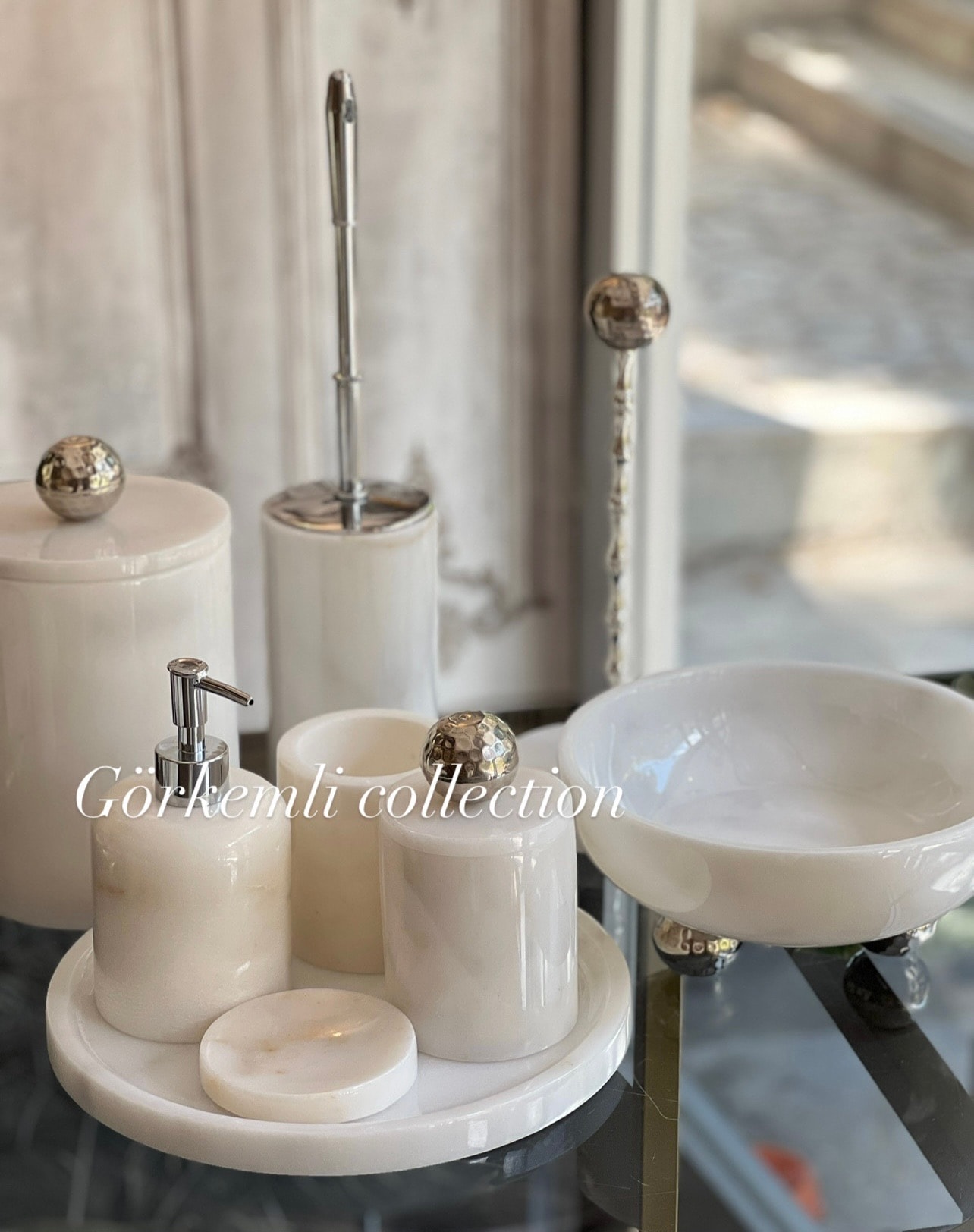 9'lu Banyo Set Beyaz Gümüş  7'li banyo set + kase + kagıt havluluk
