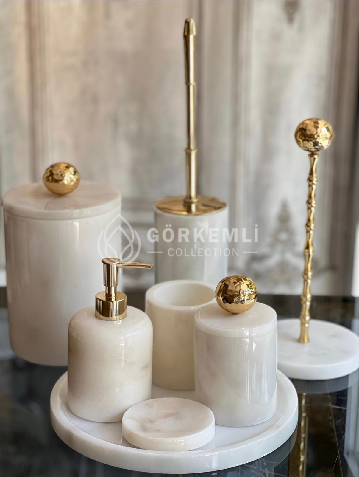 8 li Banyo Seti Büyük Gold Top + Kagıt havluluk Gold Top