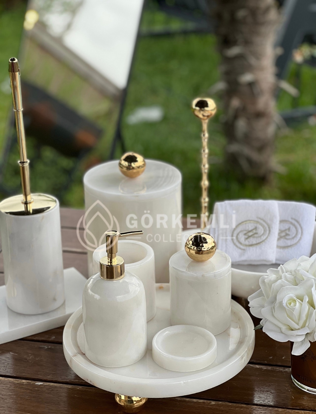 10lu Ball Seri Banyo Set Beyaz Gold