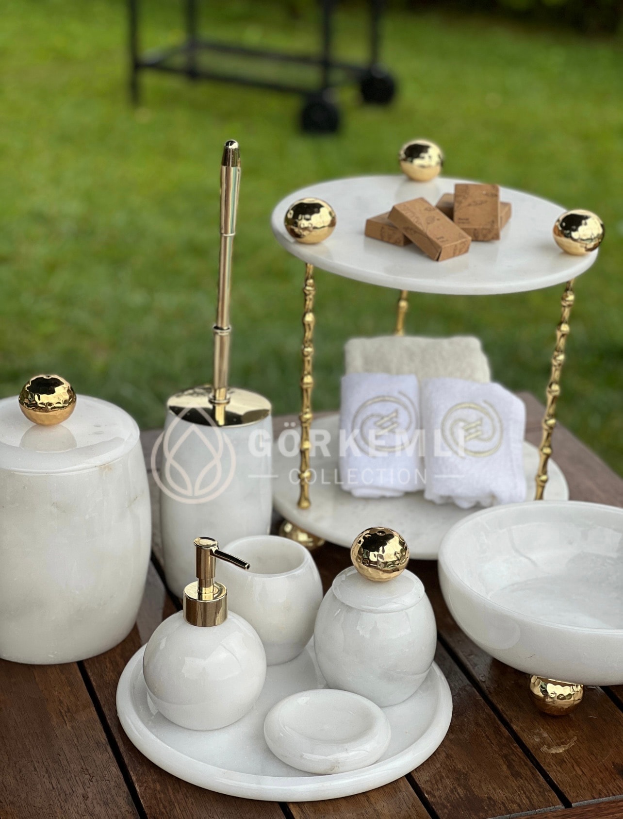 9'lu Ball Seri Banyo Set Beyaz gold