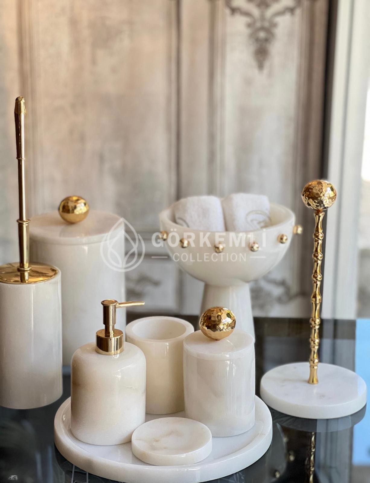 9lu Banyo Seti Gold Büyük Top + Kagıt Havluluk + Kase