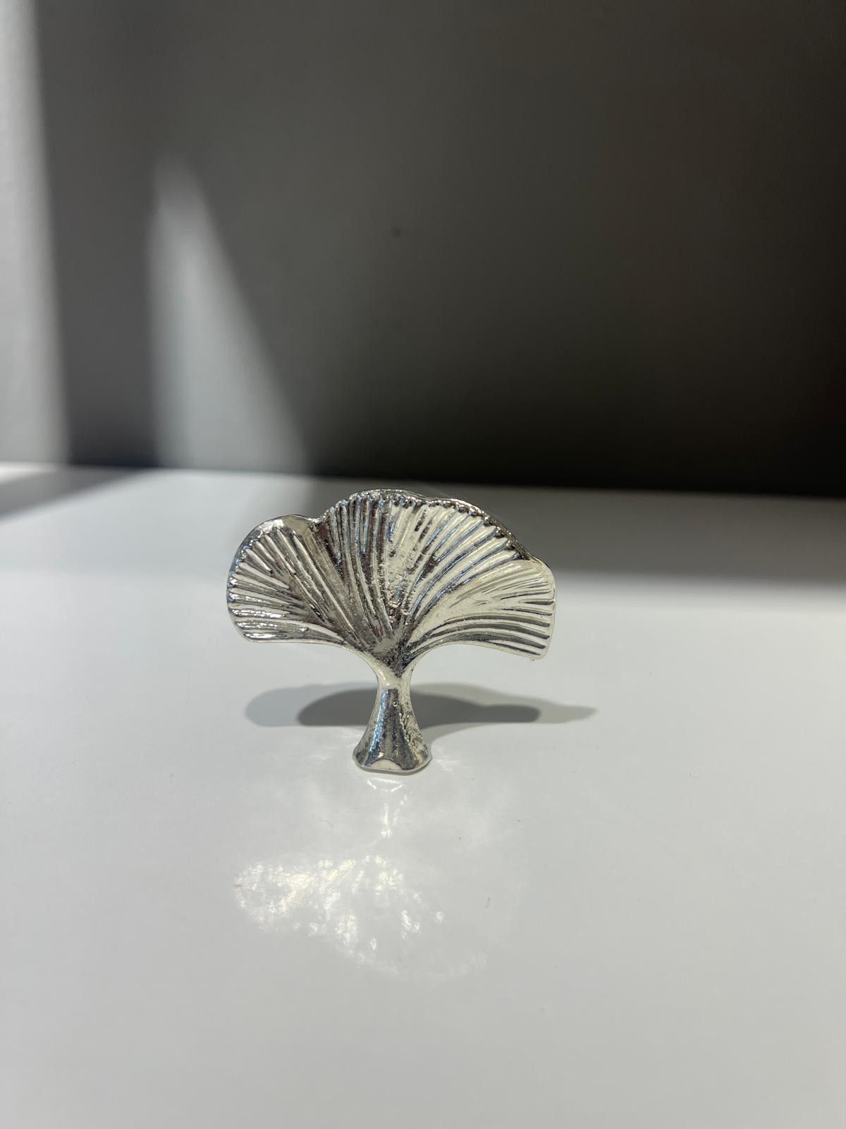Gümüş Gingko Yaprağı
