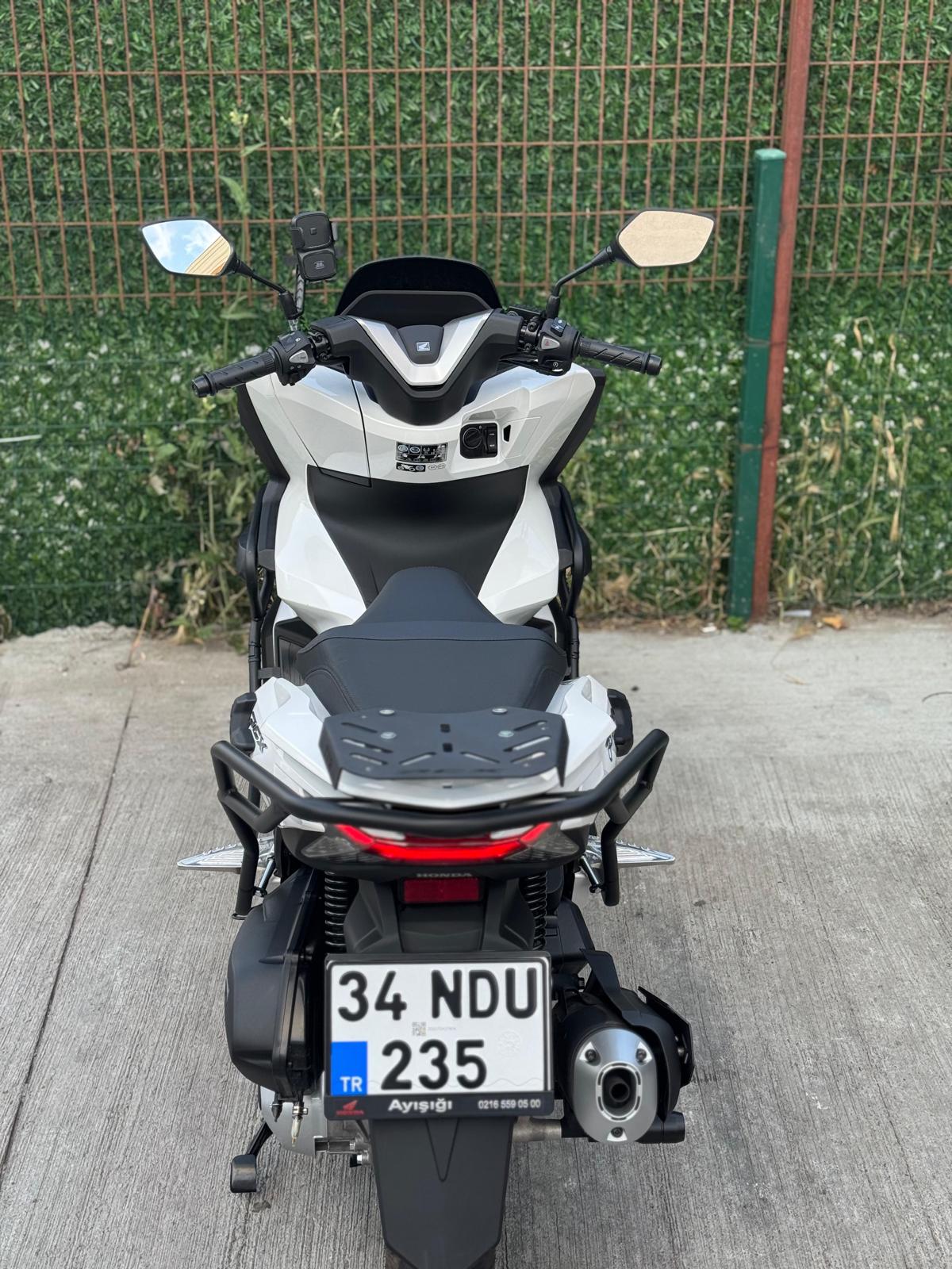Honda Pcx 125 Arka Çanta Demiri (2011-2025 Uyumlu)