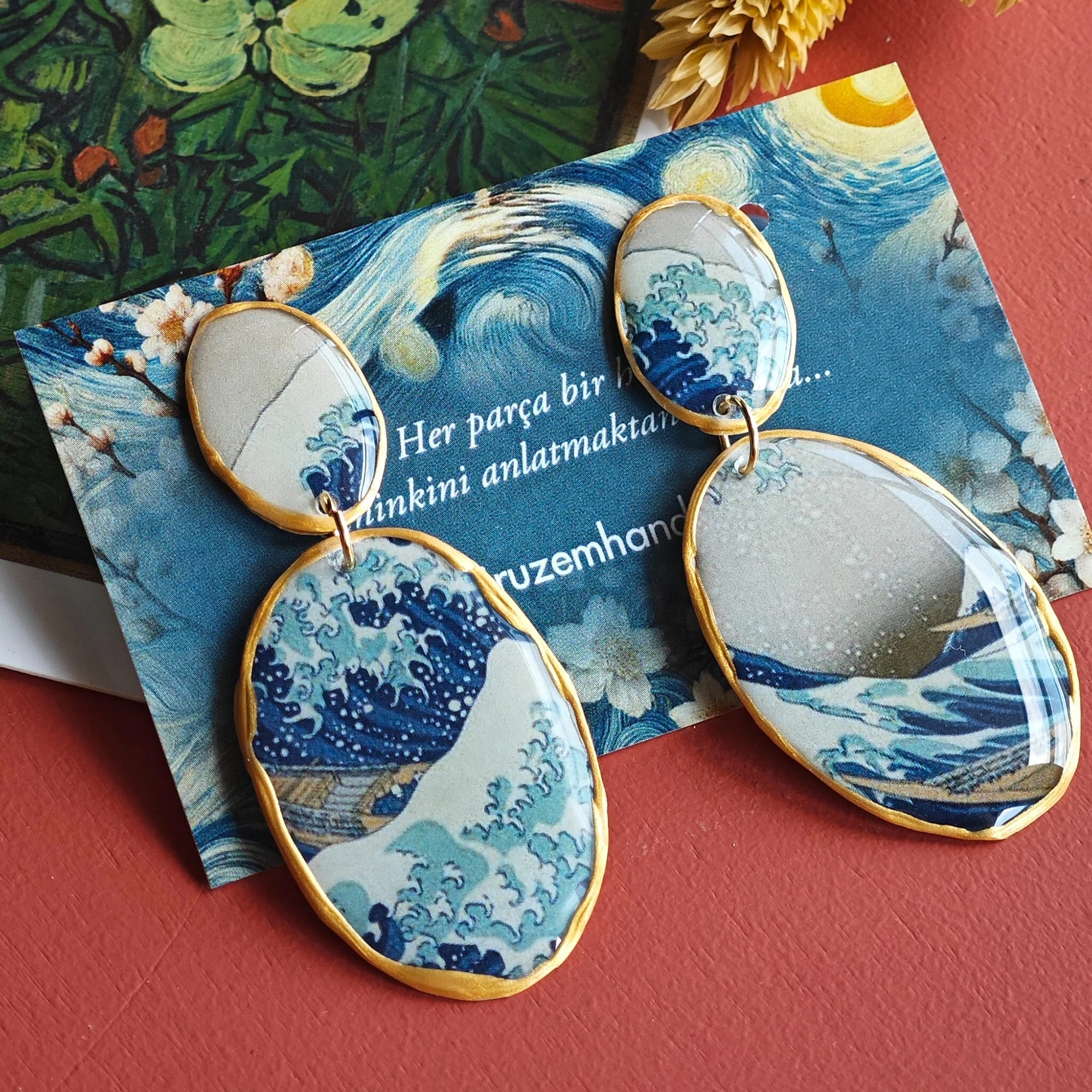 Kanagawa Oki Nami Ura