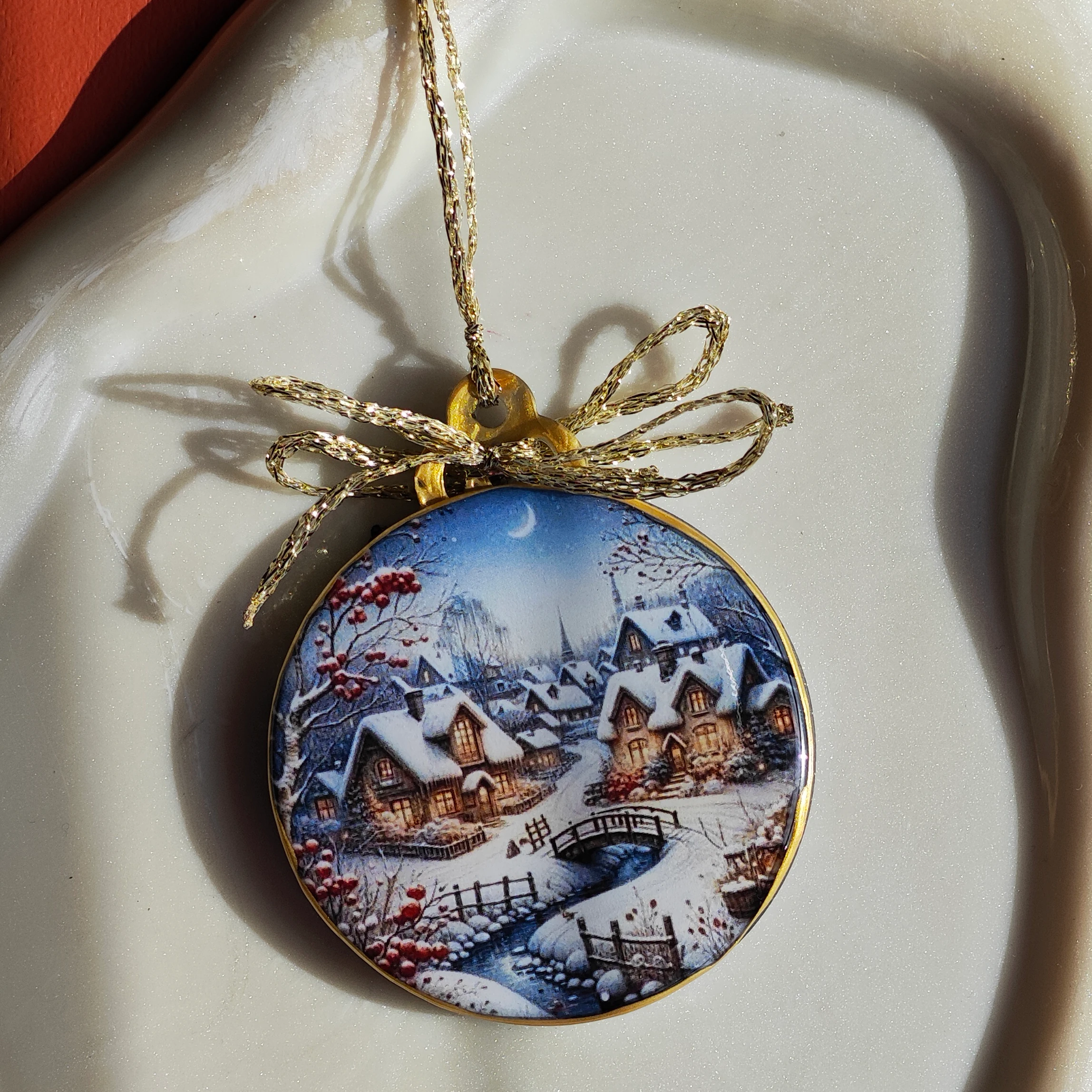 Silent Village Koleksiyon Süsü