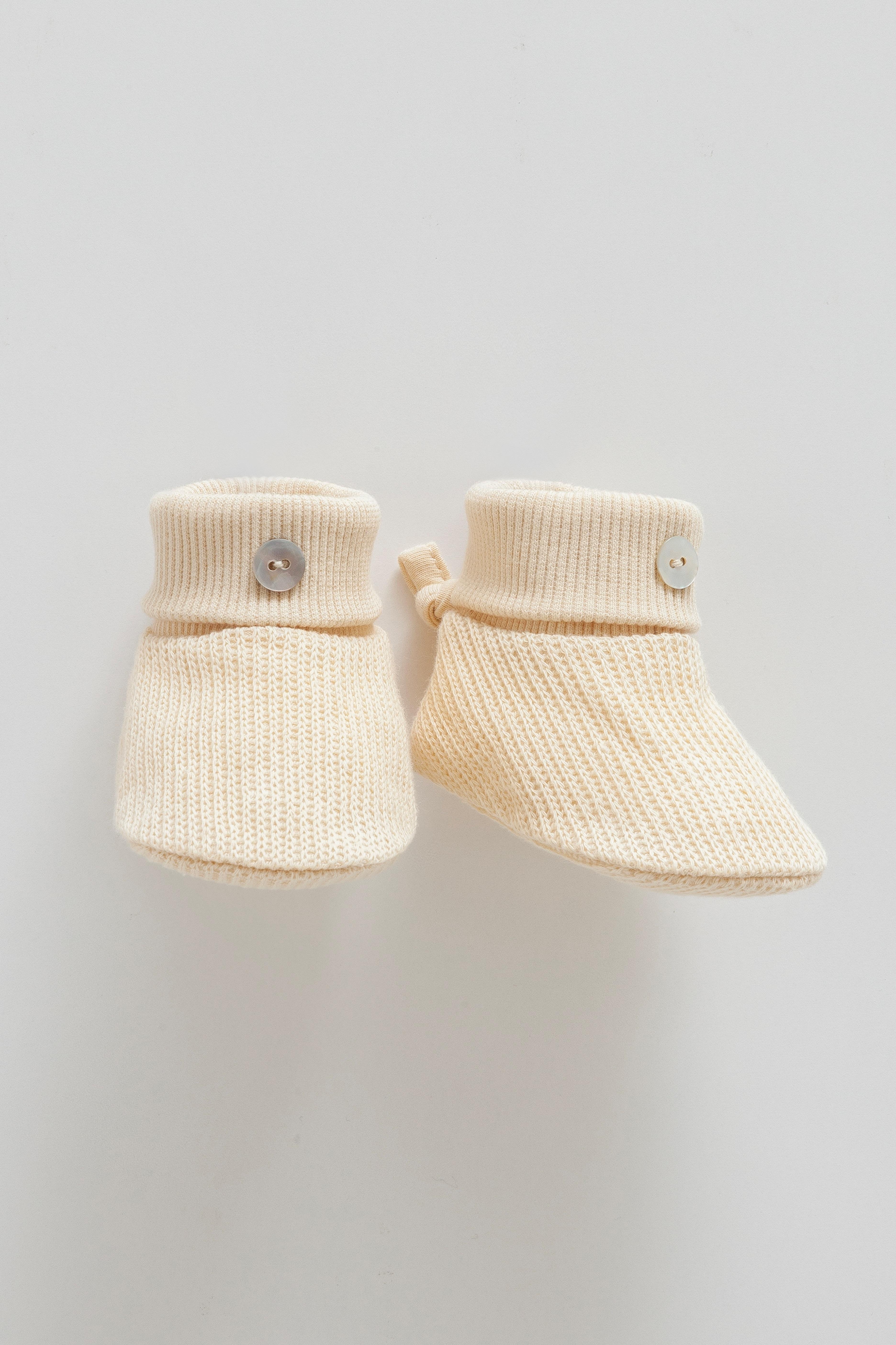 Soft Style Girl Tiny Blossom Kız Bebek Triko Patik - Bej