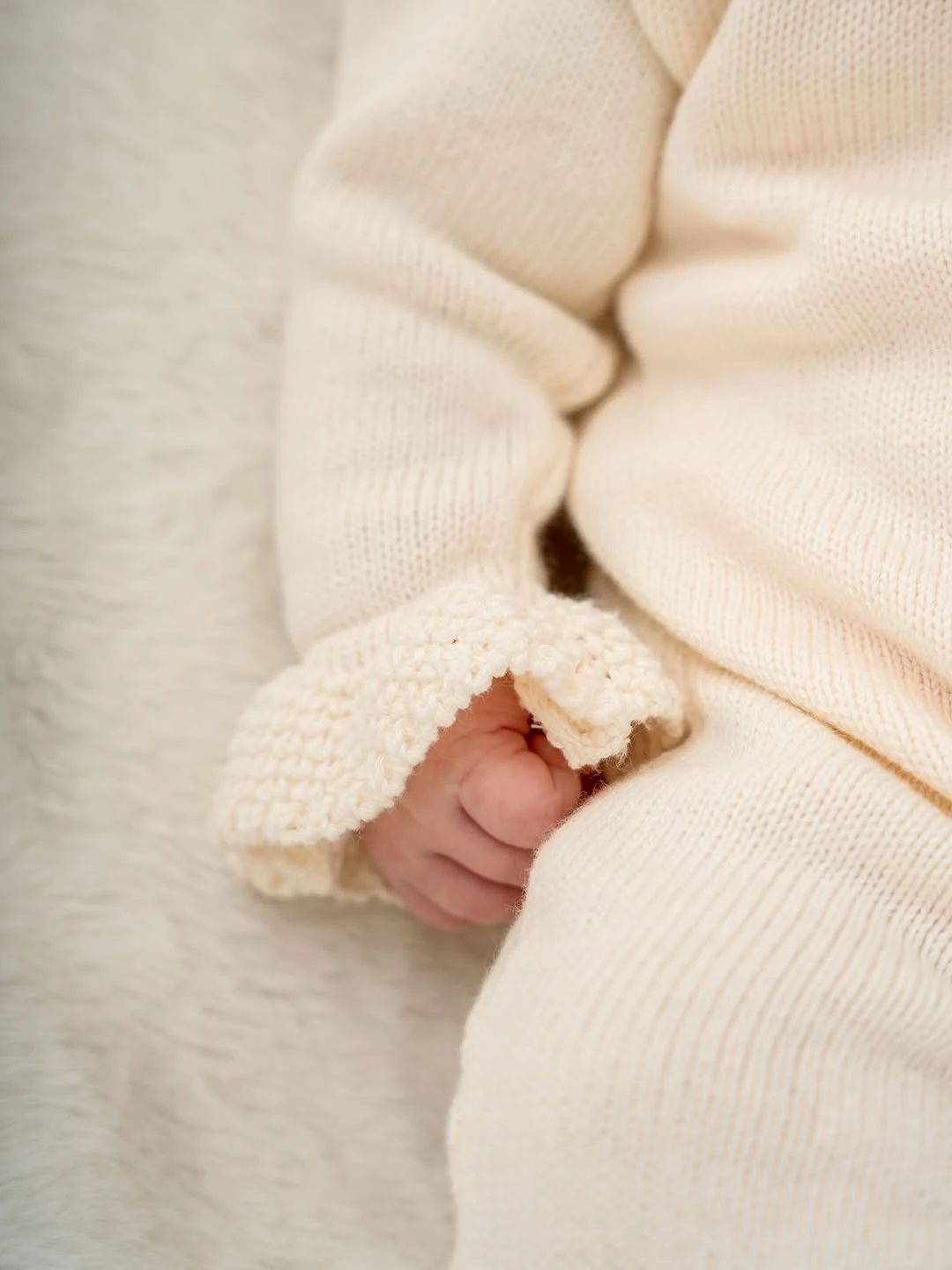 Flora Belle 5’li İnce Triko Kız Bebek Tulum / Hastane Çıkış Seti 