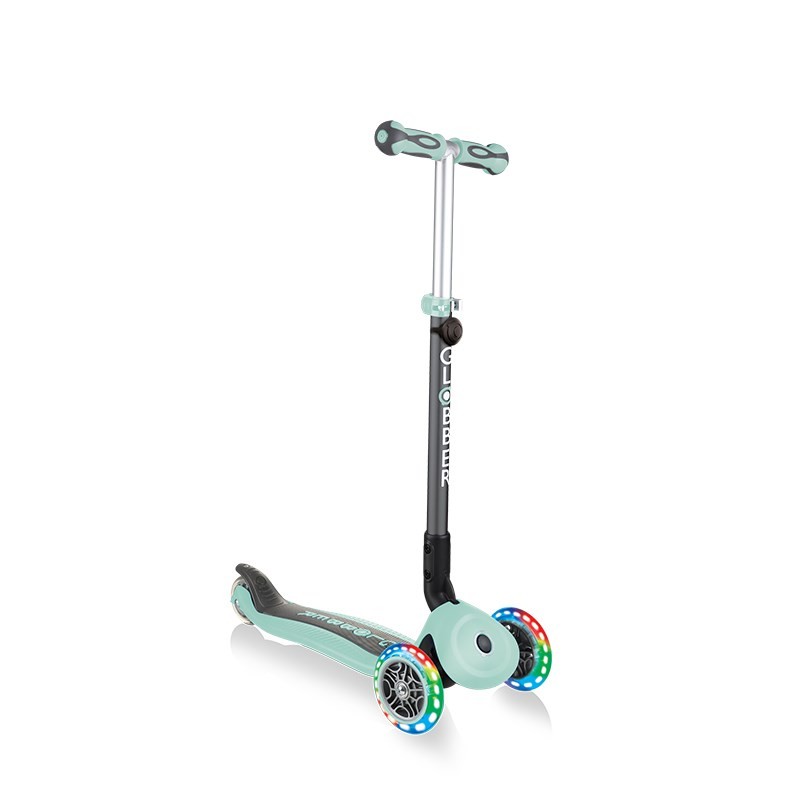 Globber Go Up Deluxe Işıklı Scooter Mint Yeşili