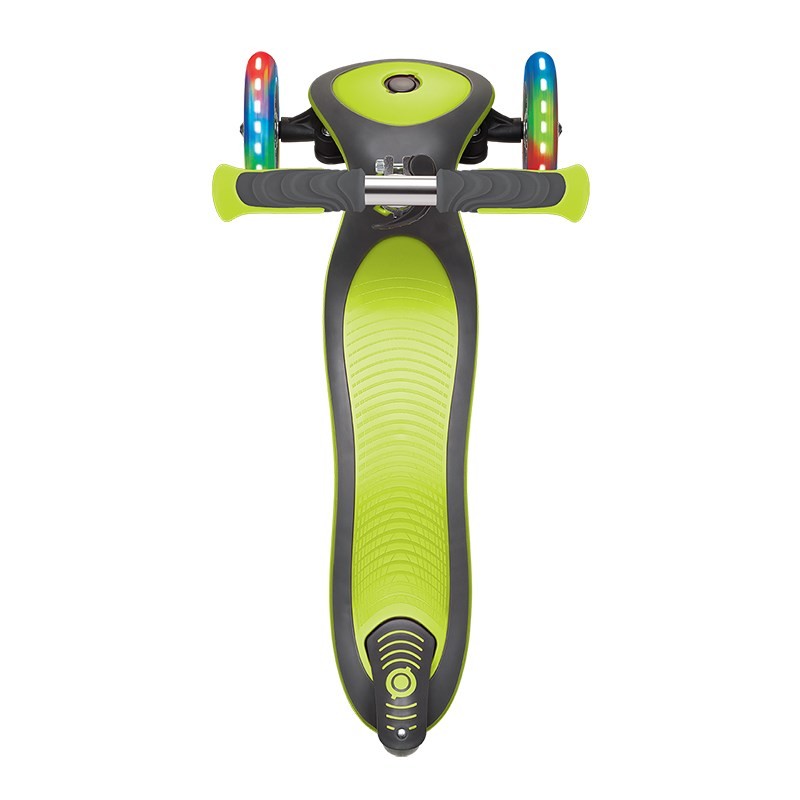 Globber Elite Deluxe Işıklı Scooter Yeşil