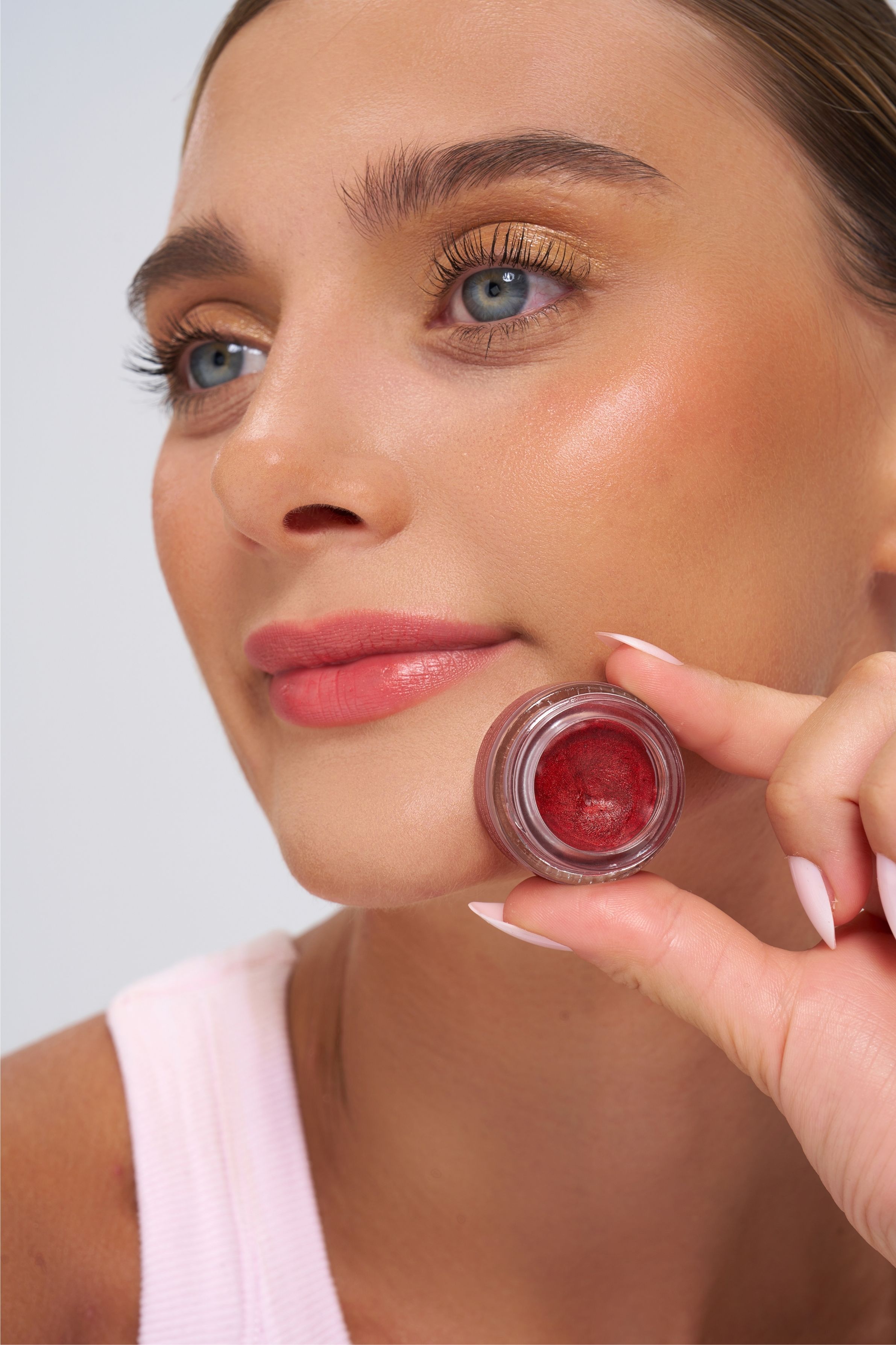 Hibiscus Glow Besleyici, Nemlendirici Allık Ruj Göz Farı Doğal İçerik