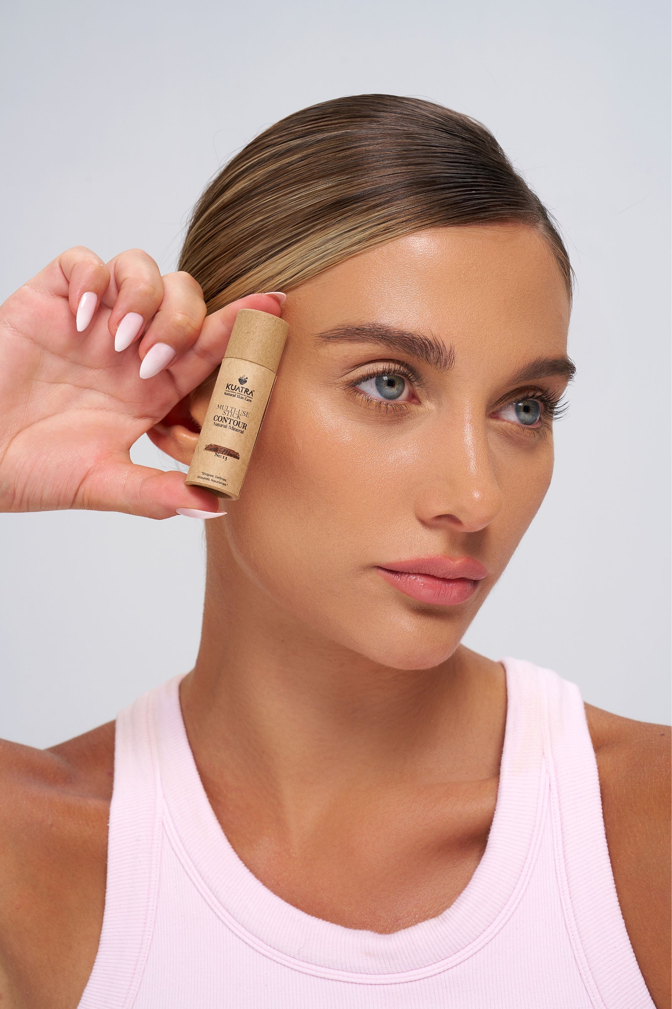 Kuatra Stick Kontür, Earth Minerals doğal, mineral, antioksidan, nemlendirici formül, plastiksiz ambalaj