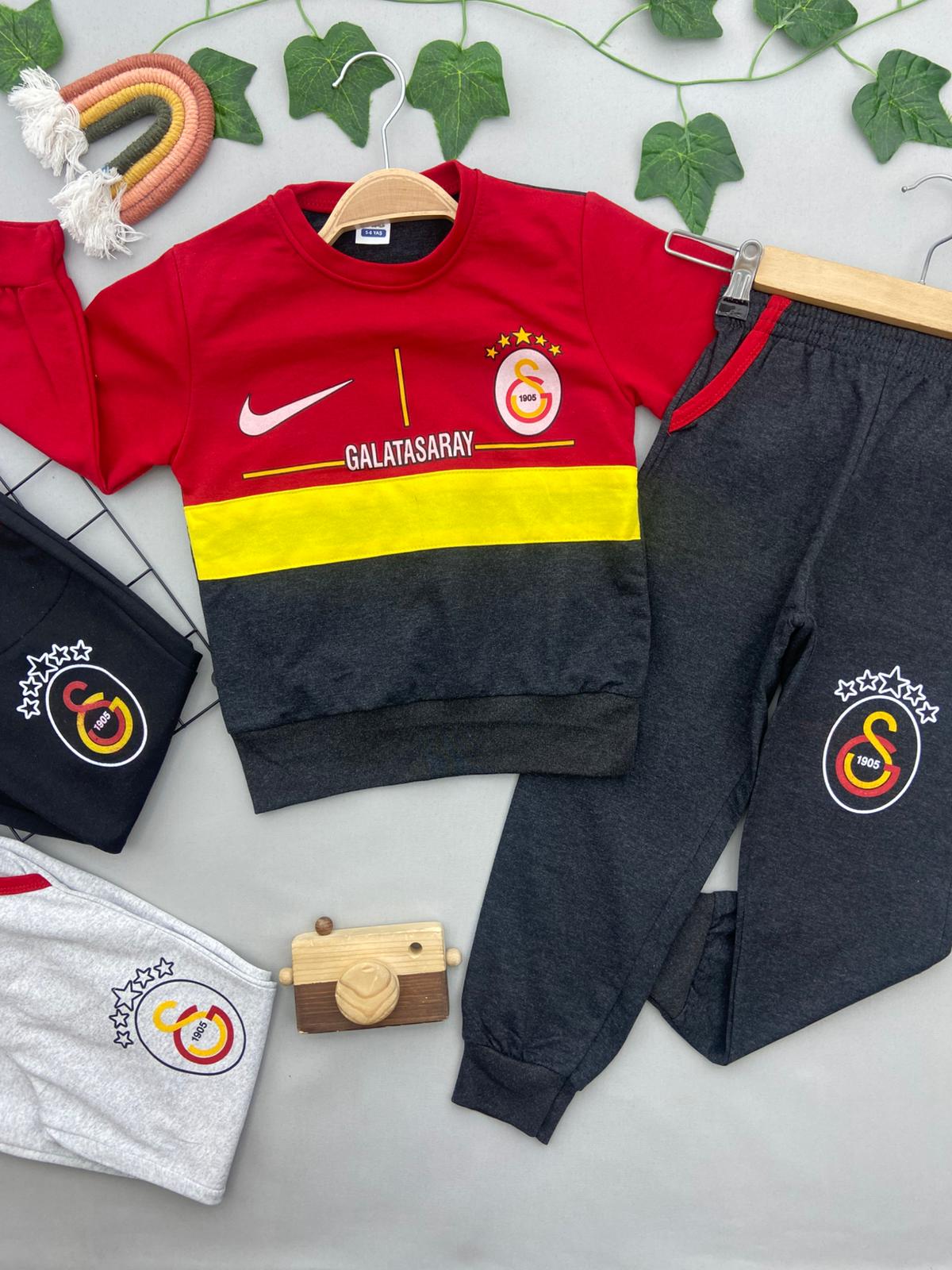 TARAFTAR BASKILI ERKEK COCUK TAKIM