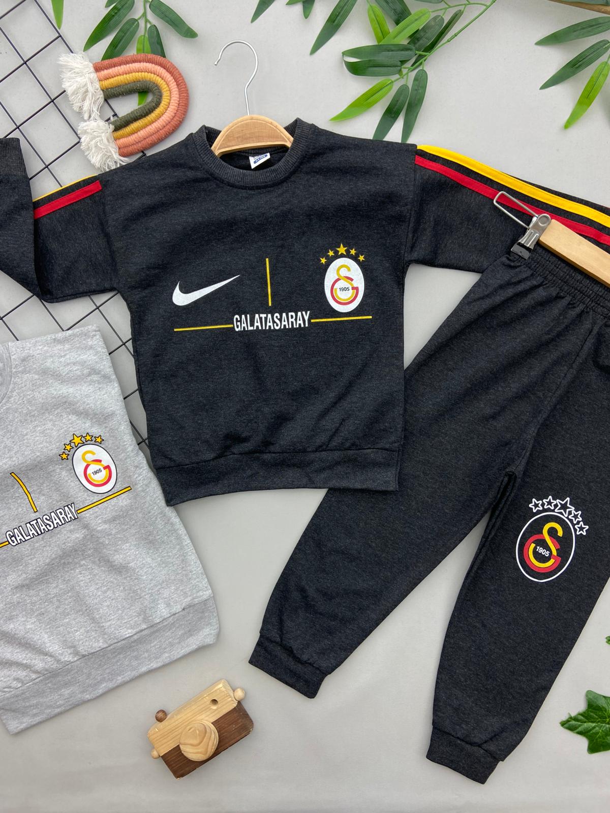 TARAFTAR BASKILI ERKEK COCUK TAKIM