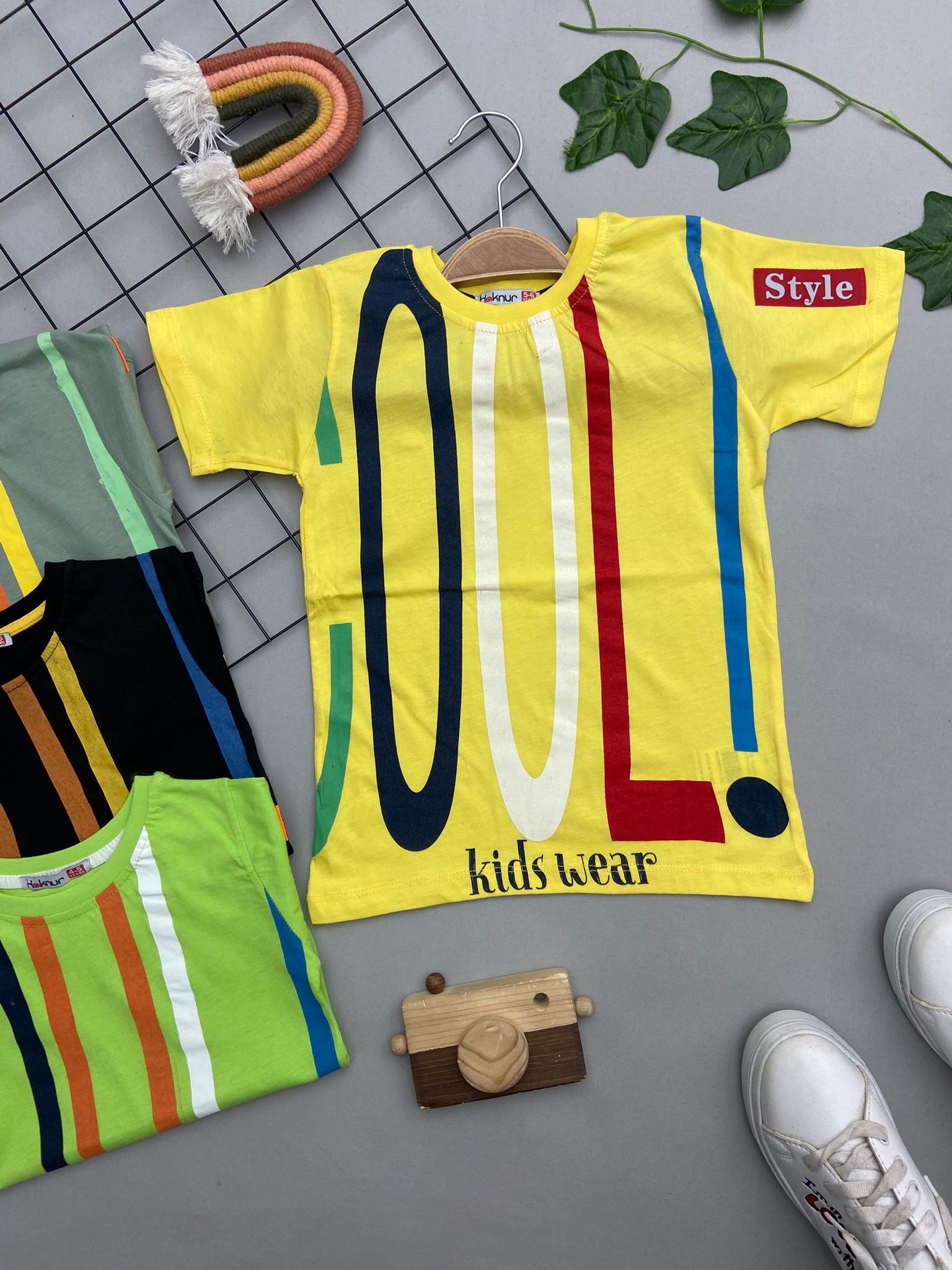 KIDS WEAR YAZILI ERKEK COCUK UST