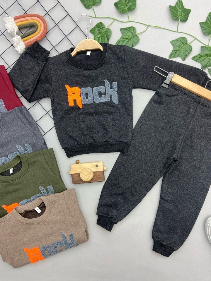 ROCK YAZILI ERKEK COCUK TAKIM