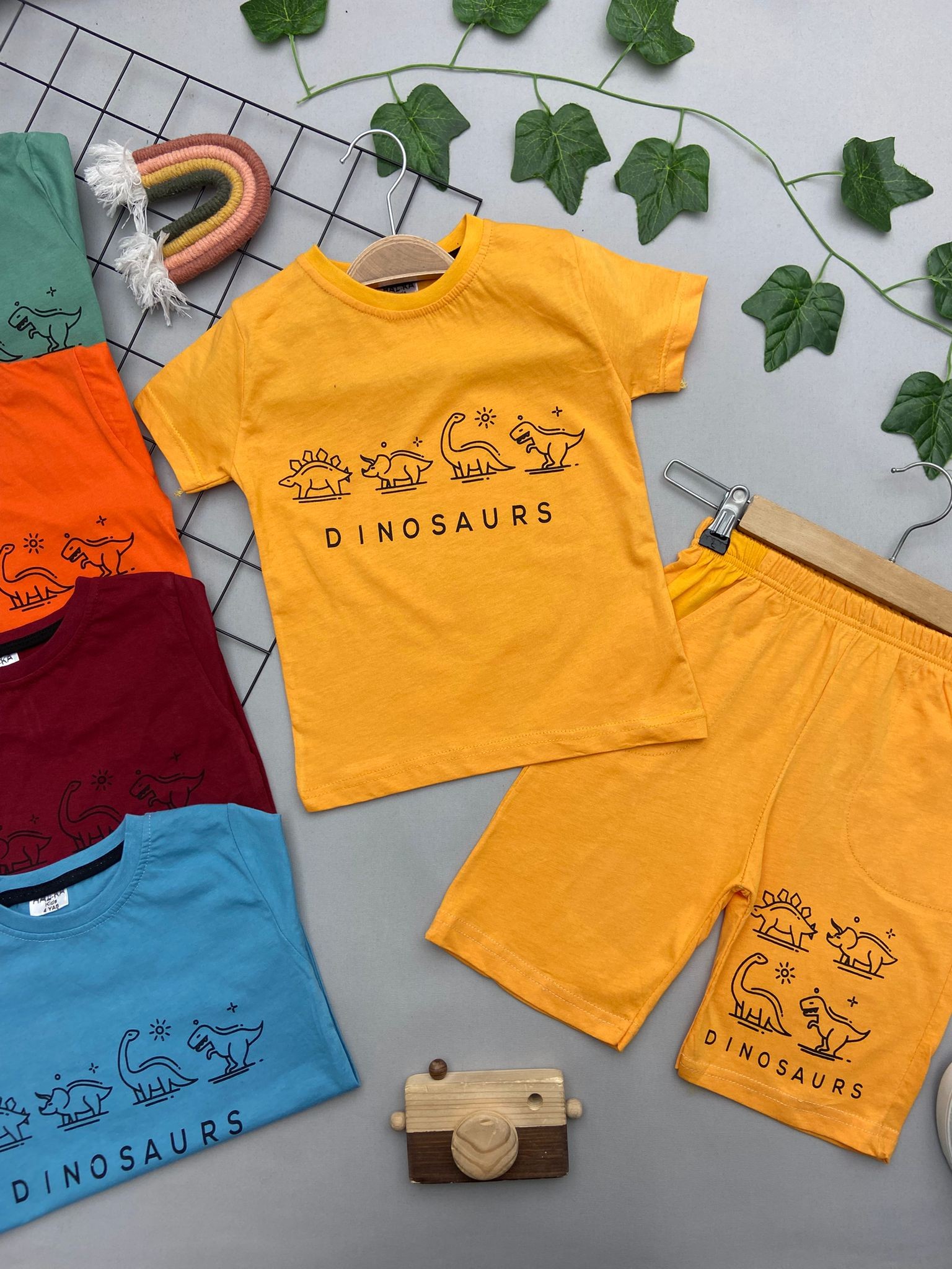 DINOSAURS BASKILI ERKEK ÇOCUK TAKIM