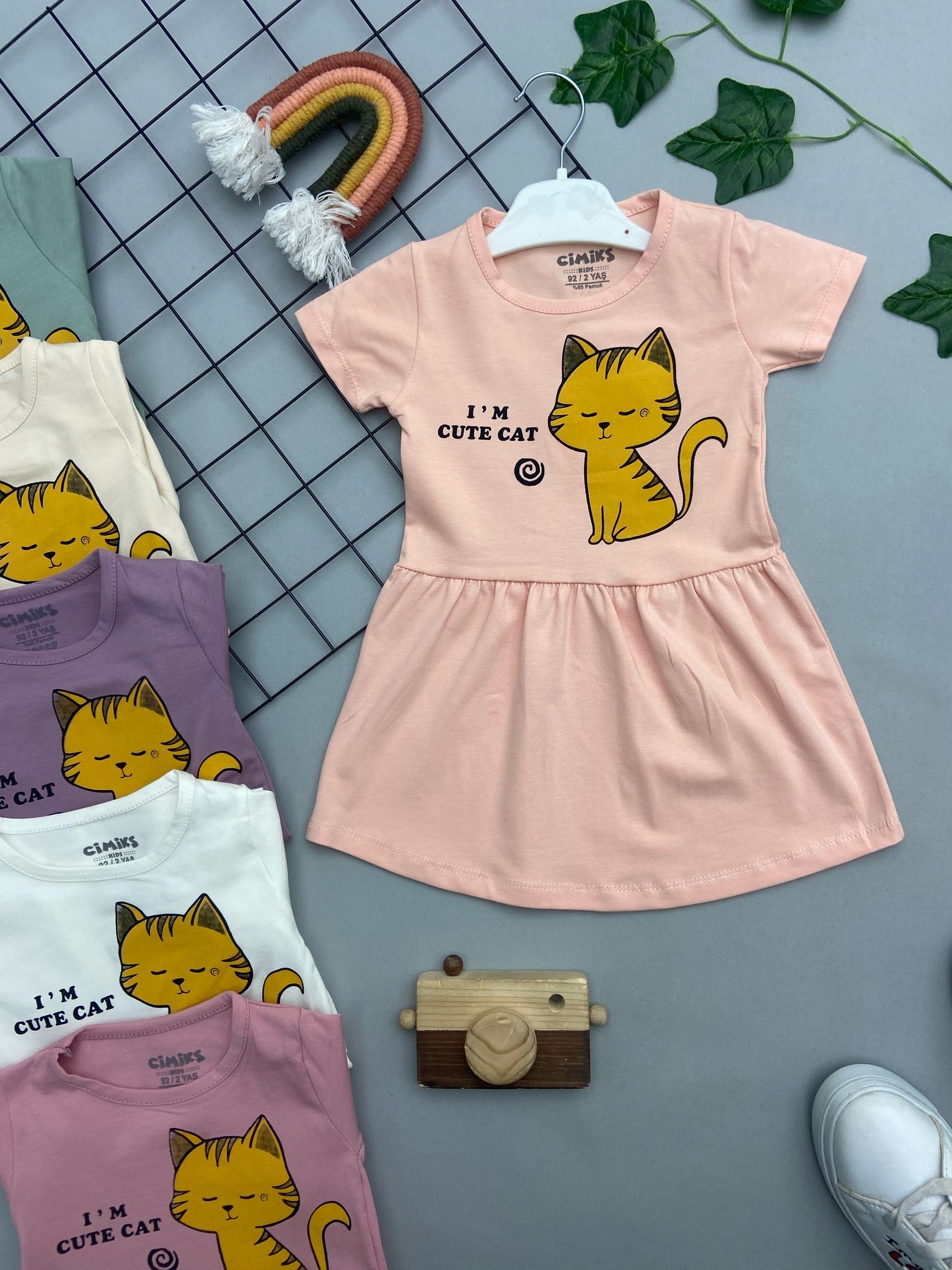 I'M CUTE CAT YAZILI KIZ ÇOCUK ELBİSE