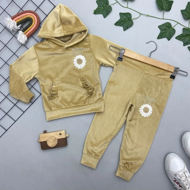 GIRLS FASHION YAZILI KIZ COCUK KADIFE TAKIM