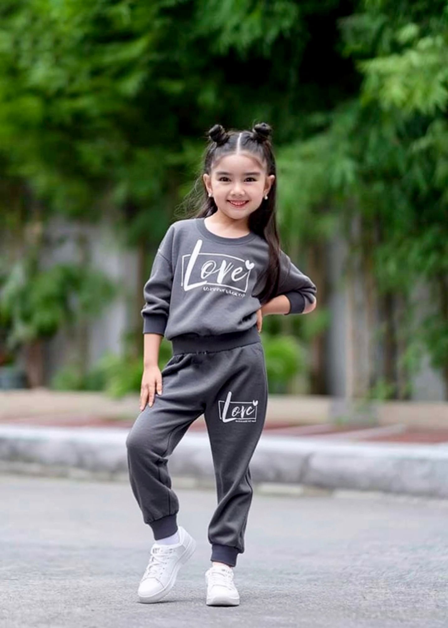 LOVE YAZILI KIZ ÇOCUK TAKIM
