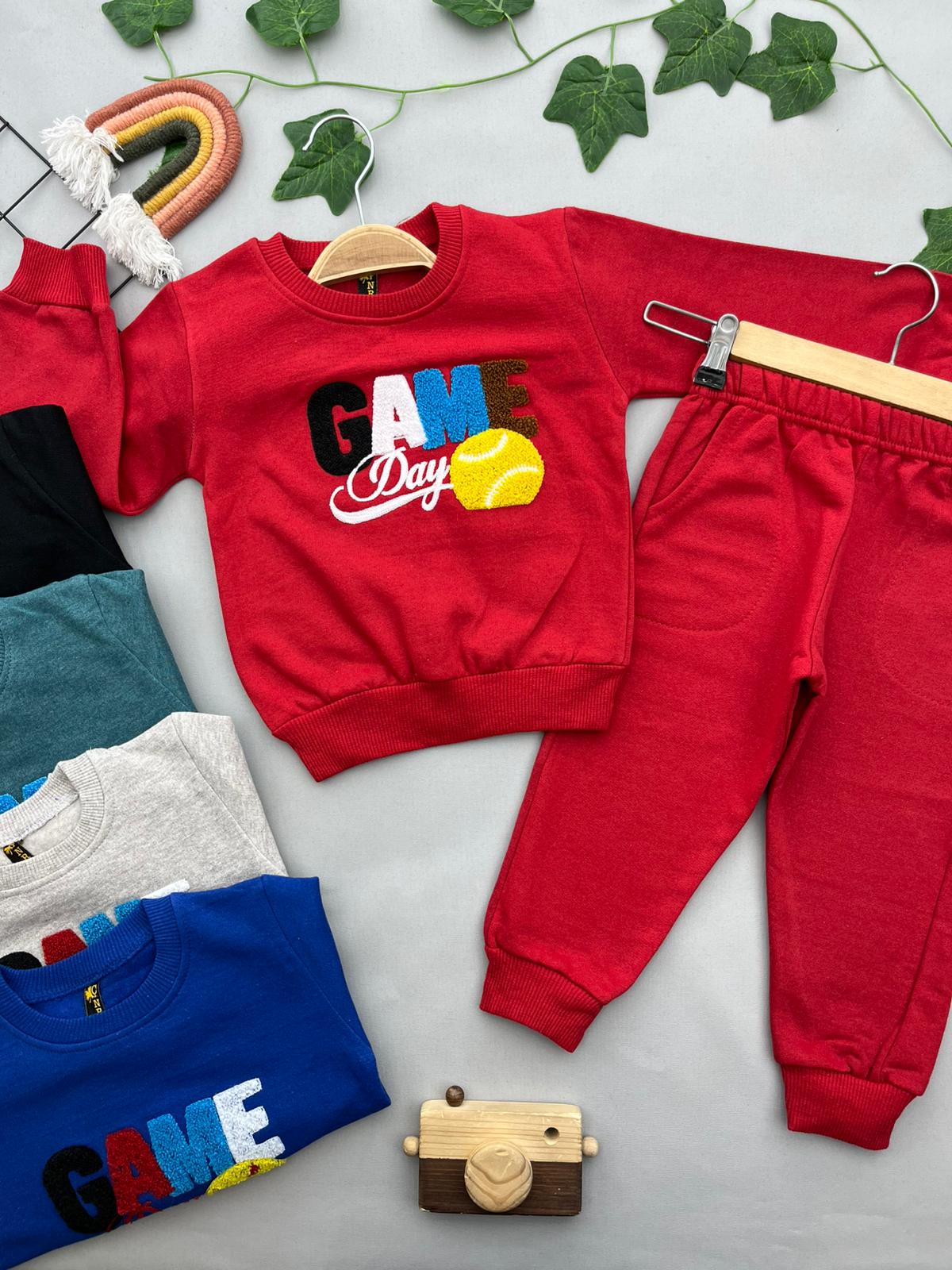 GAME YAZILI ERKEK COCUK TAKIM