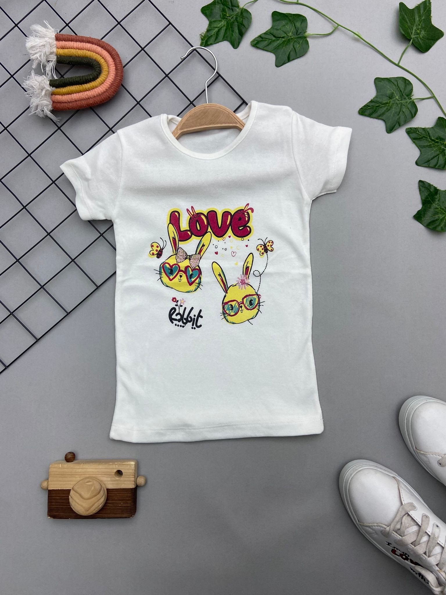 LOVE YAZILI KIZ COCUK UST