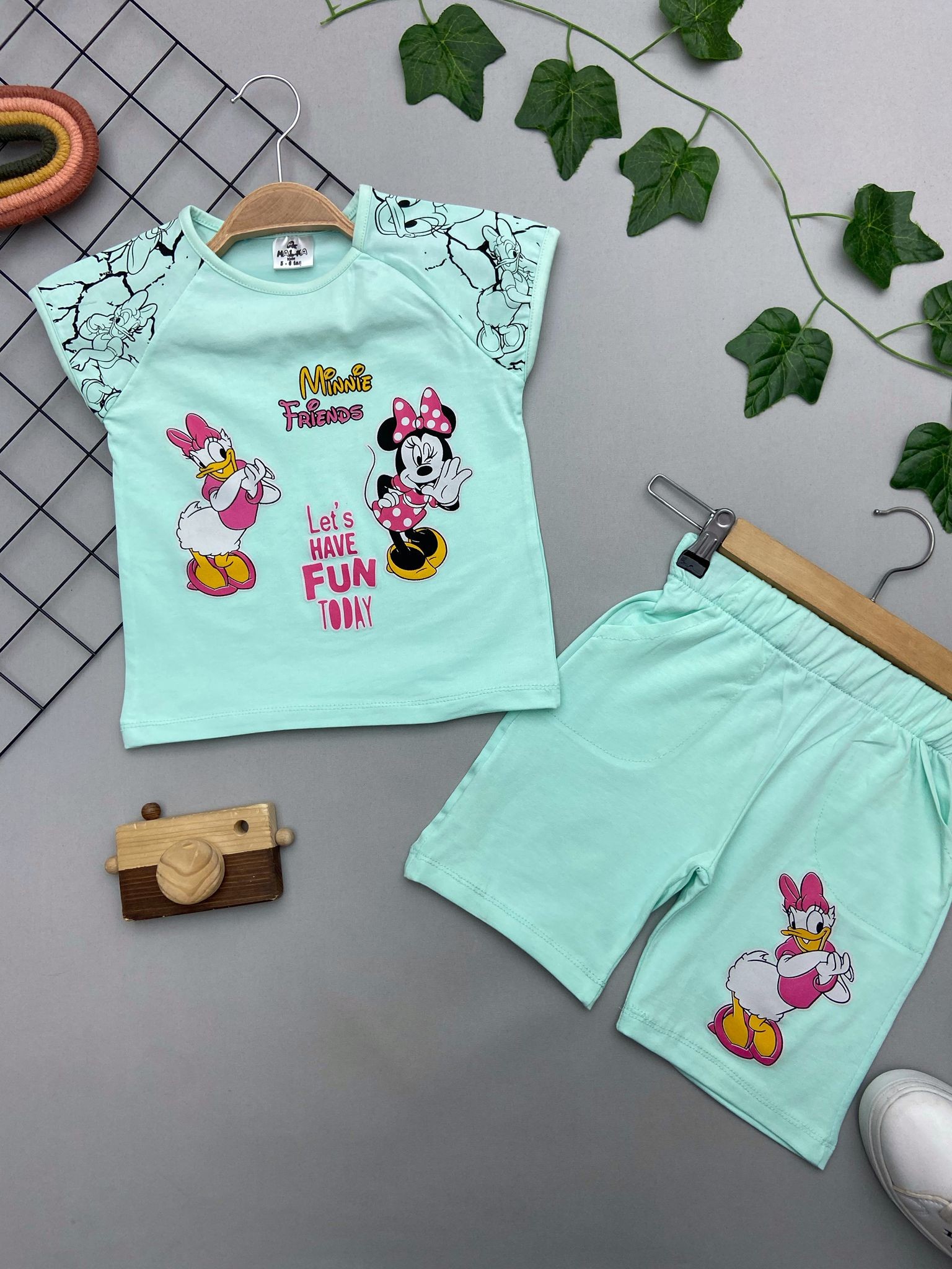 MINNIE FRIENDS YAZILI KIZ COCUK TAKIM