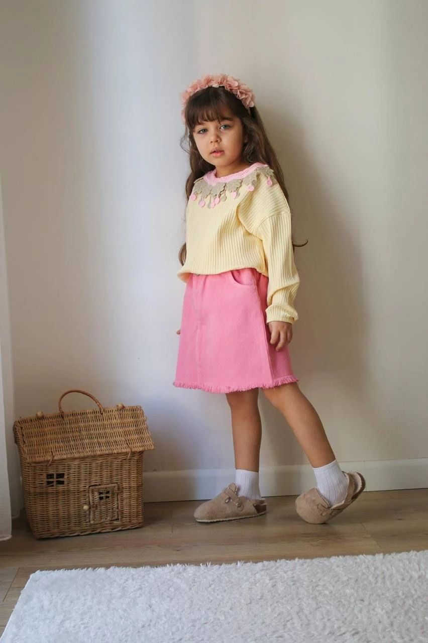 ⭐ YAKA İŞLEME ETEKLİ KIZ ÇOCUK TAKIM