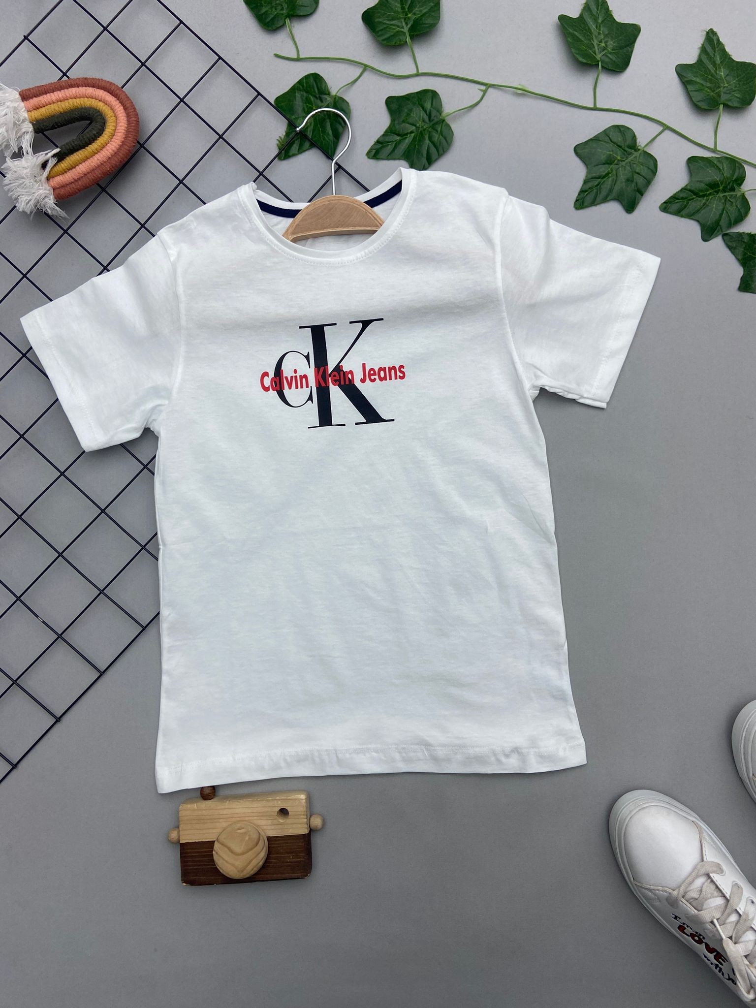 CK BASKILI ERKEK COCUK UST