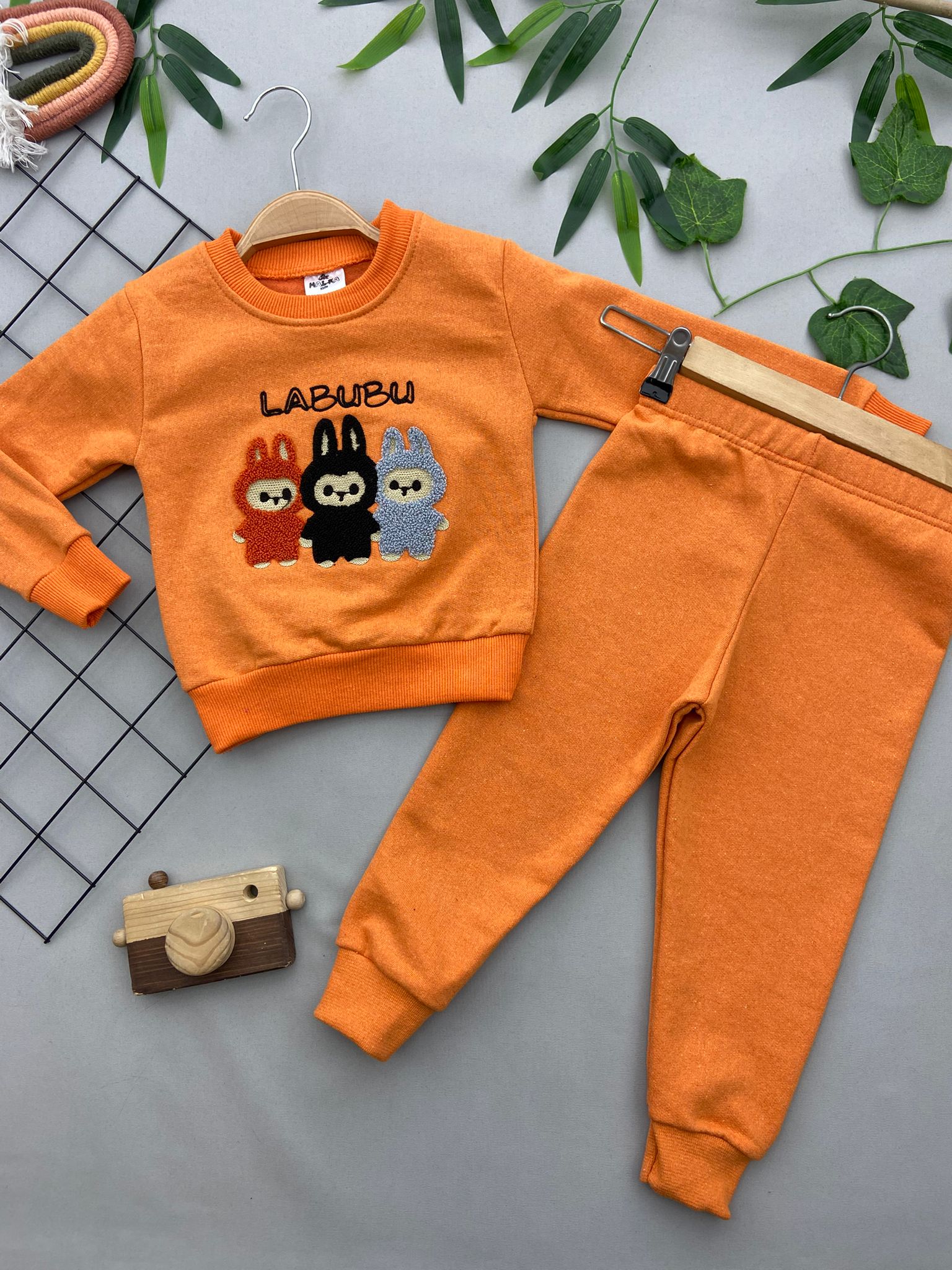 LABUBU BASKILI UNISEX TAKIM