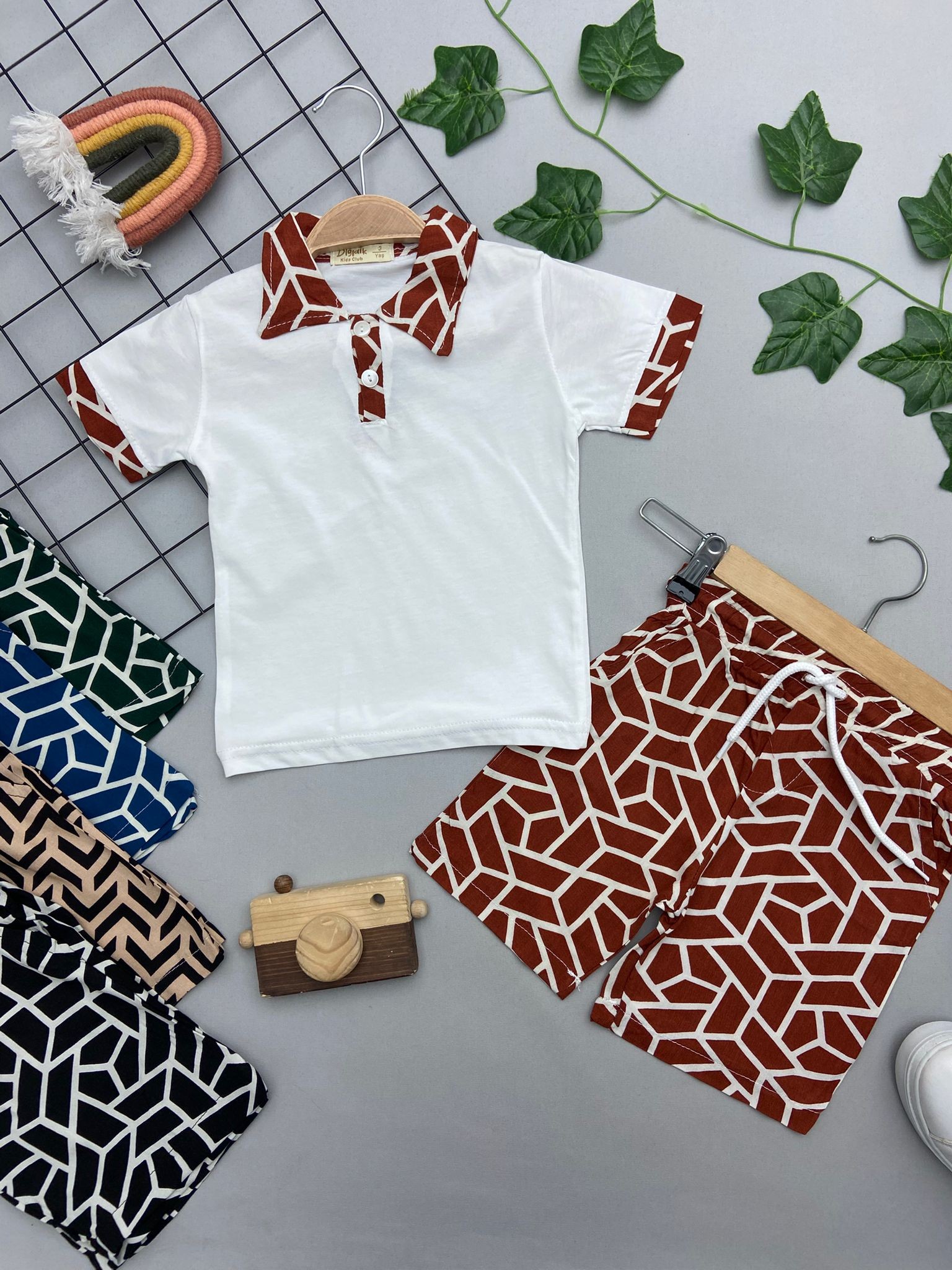 SORT&YAKA DESENLI ERKEK COCUK TAKIM