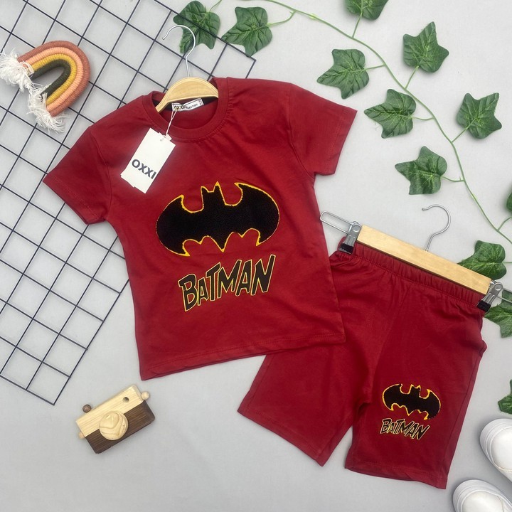 BATMAN BASKILI ERKEK ÇOCUK TAKIM