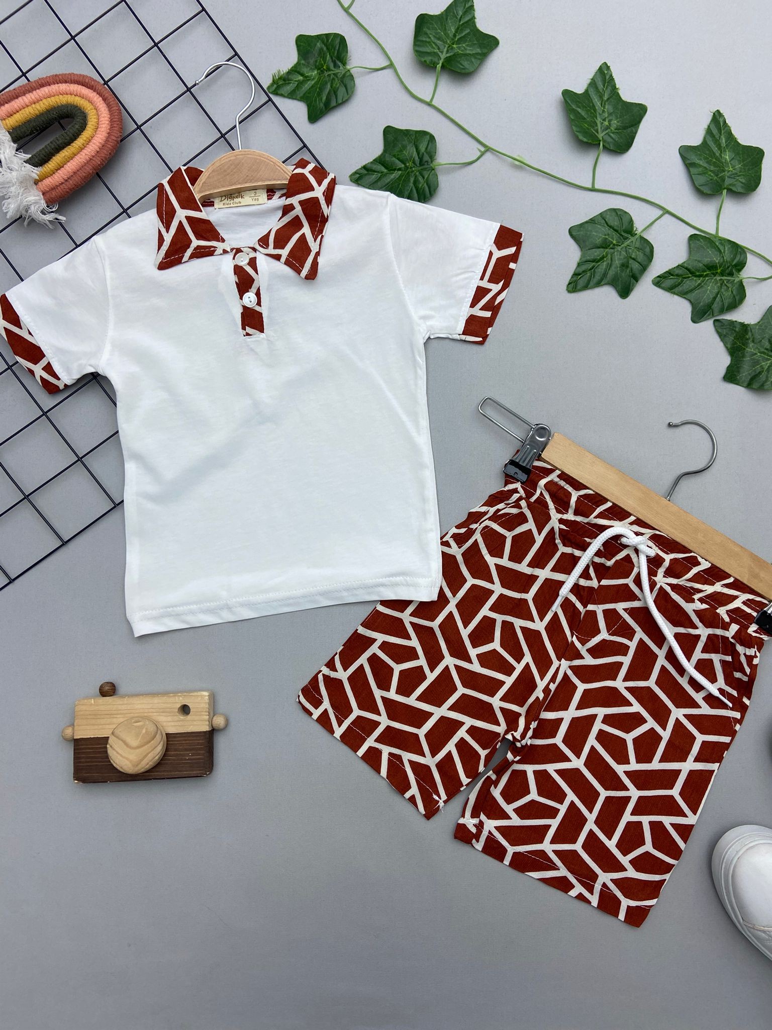 SORT&YAKA DESENLI ERKEK COCUK TAKIM