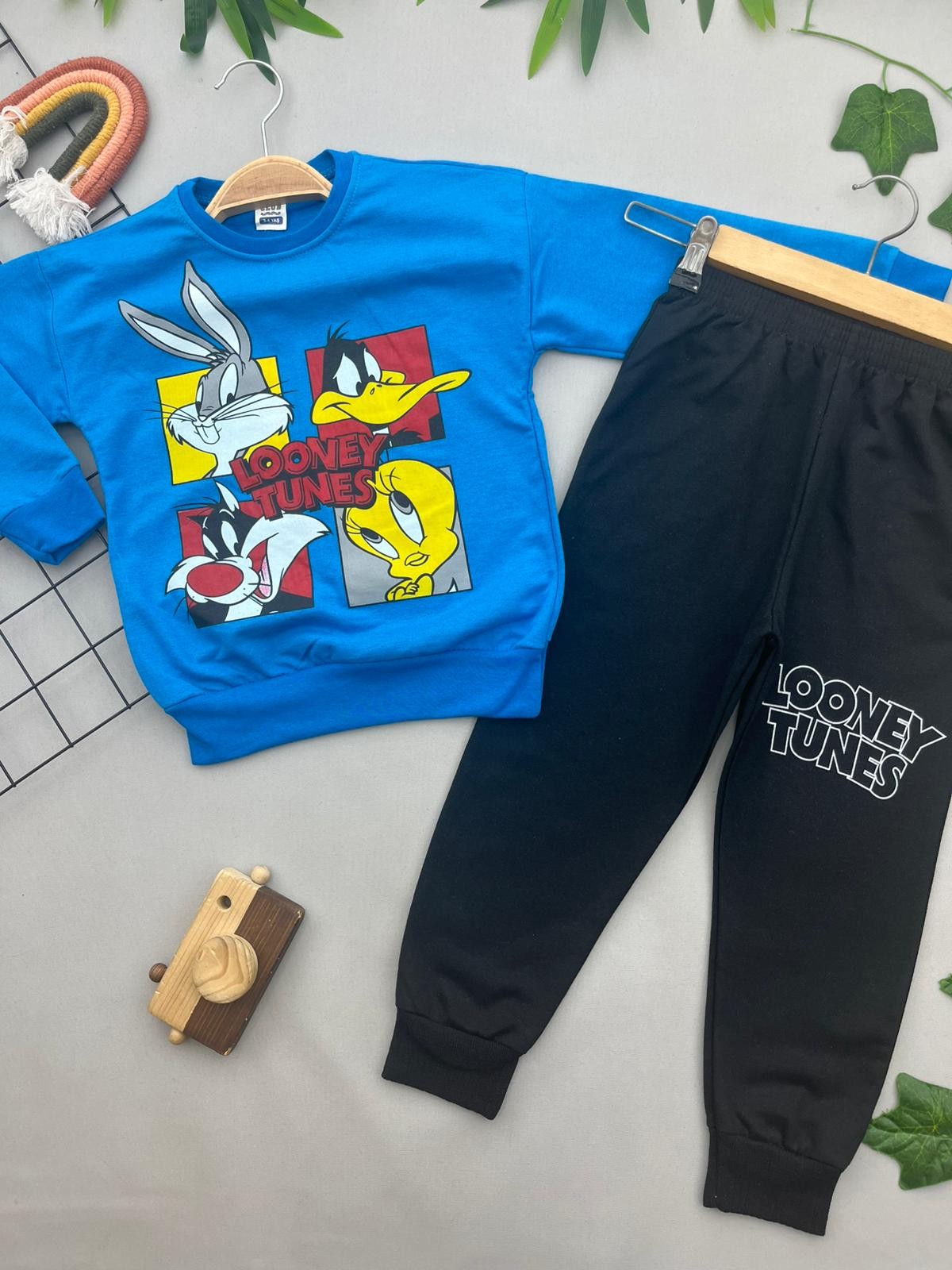 LOONEY TUNES YAZILI ERKEK COCUK TAKIM