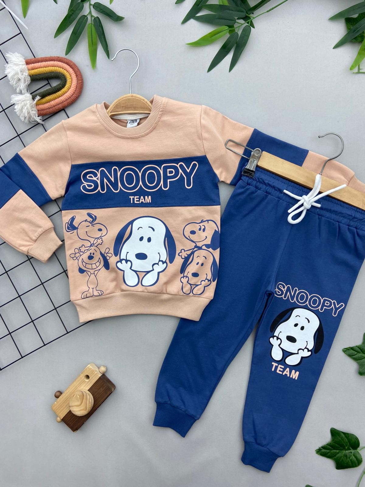 SNOOPY YAZILI ERKEK COCUK TAKIM