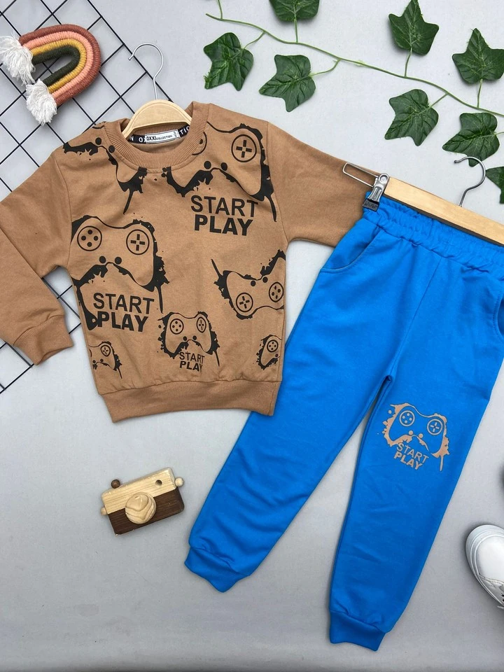 START PLAY YAZILI ERKEK ÇOCUK TAKIM