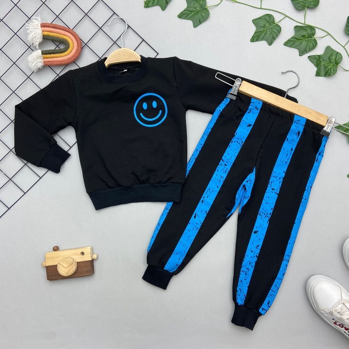 EMOJİ BASKILI UNISEX TAKIM
