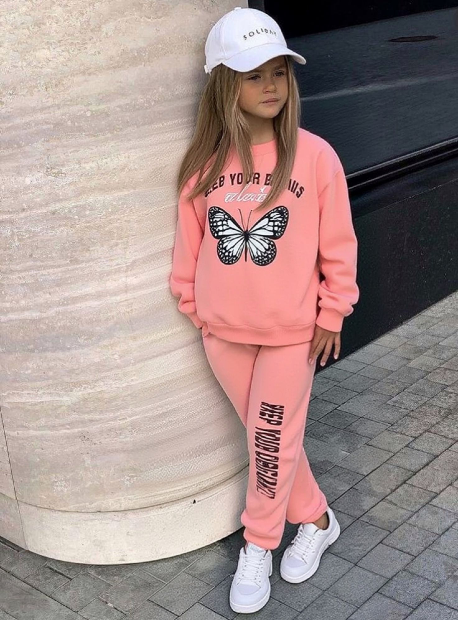 KELEBEK BASKILI KIZ ÇOCUK TAKIM
